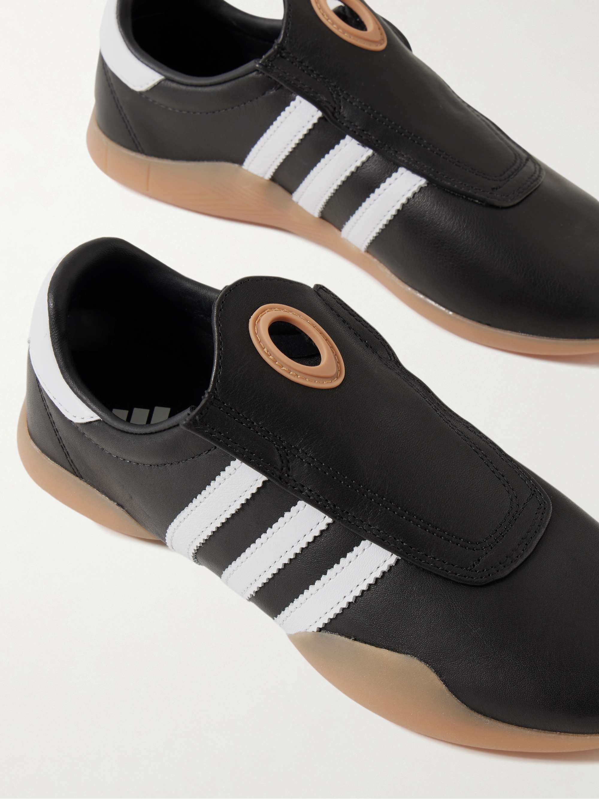 ADIDAS ORIGINALS 