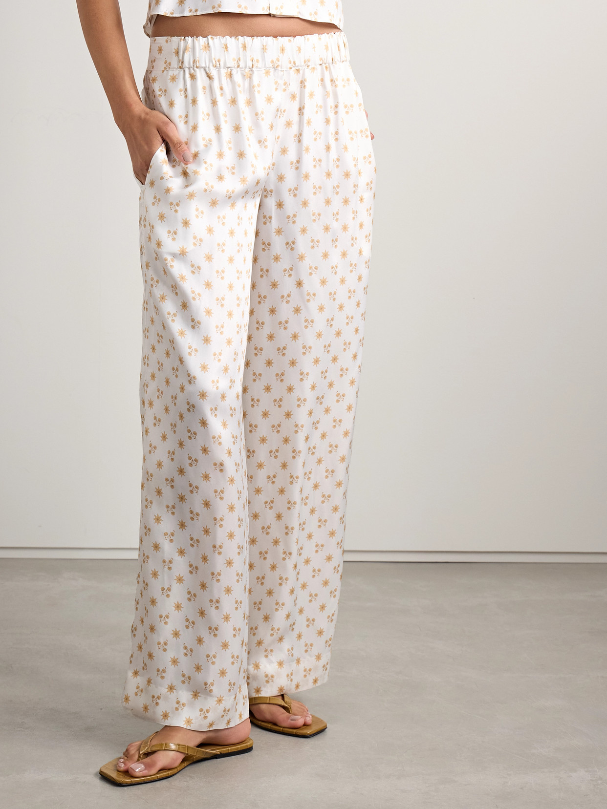 Liberowe Floral-print Twill Wide-leg Pants In White