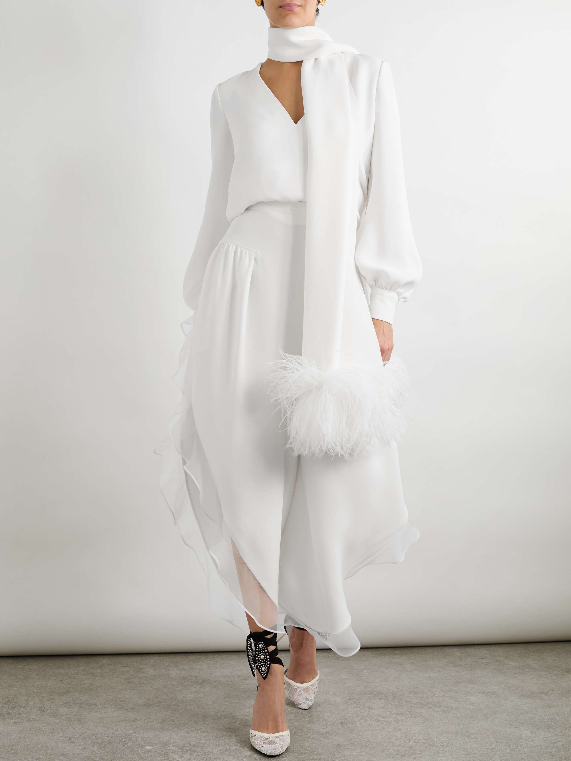 2024年冬【法人向けお歳暮】 GARAVANI VALENTINO シルククレープ パンツ アシンメトリー パンツ