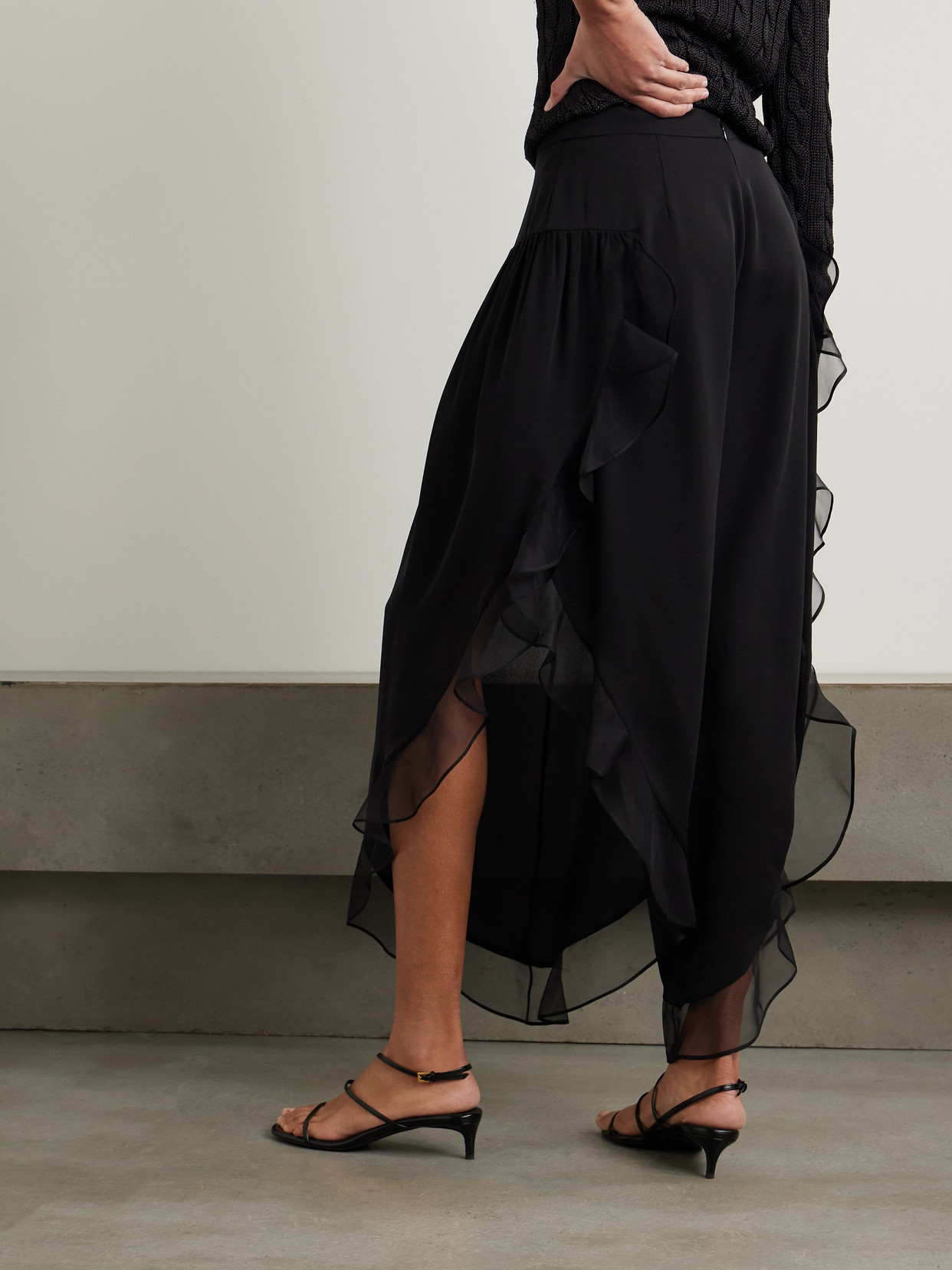 Valentino Georgette Baloon Pants In Black