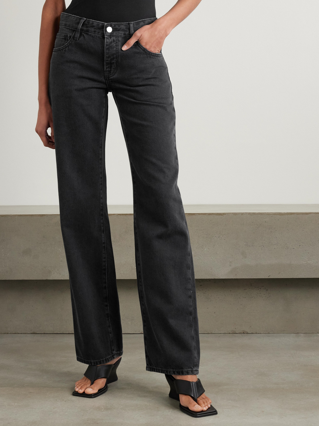 90S Low-Rise Straight-Leg Organic Jeans