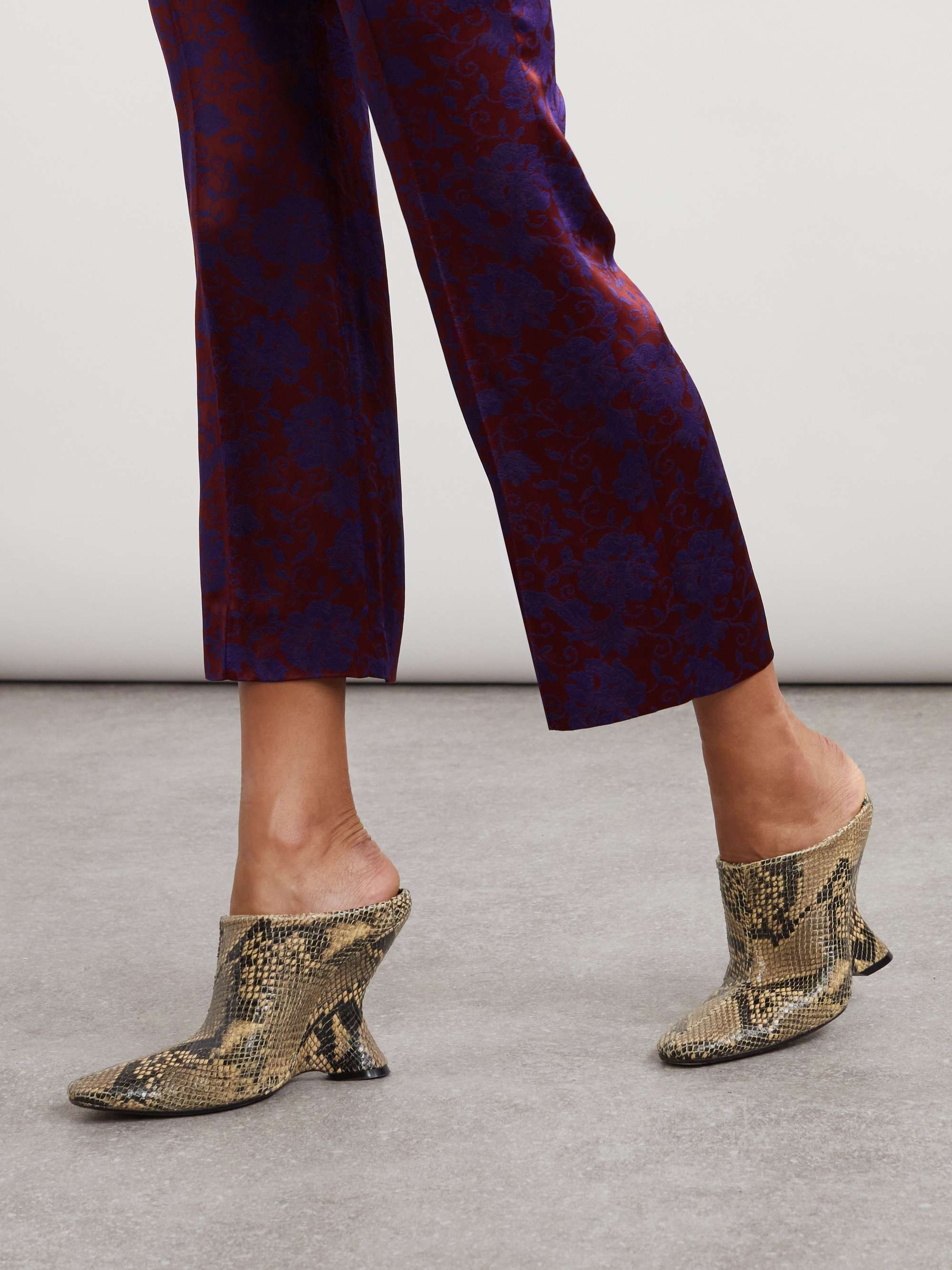 DRIES VAN NOTEN 