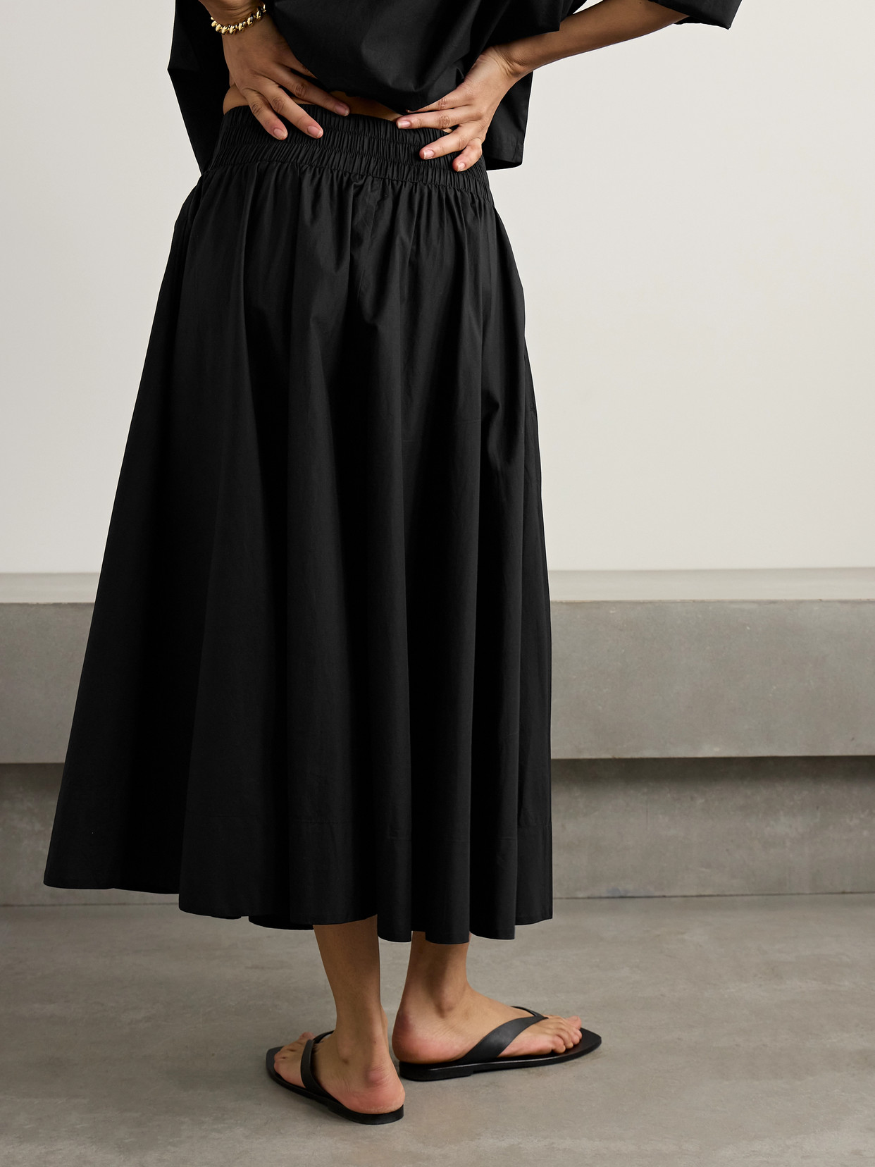 Suzie Kondi The Kyria Gathered Cotton-poplin Midi Skirt In Black
