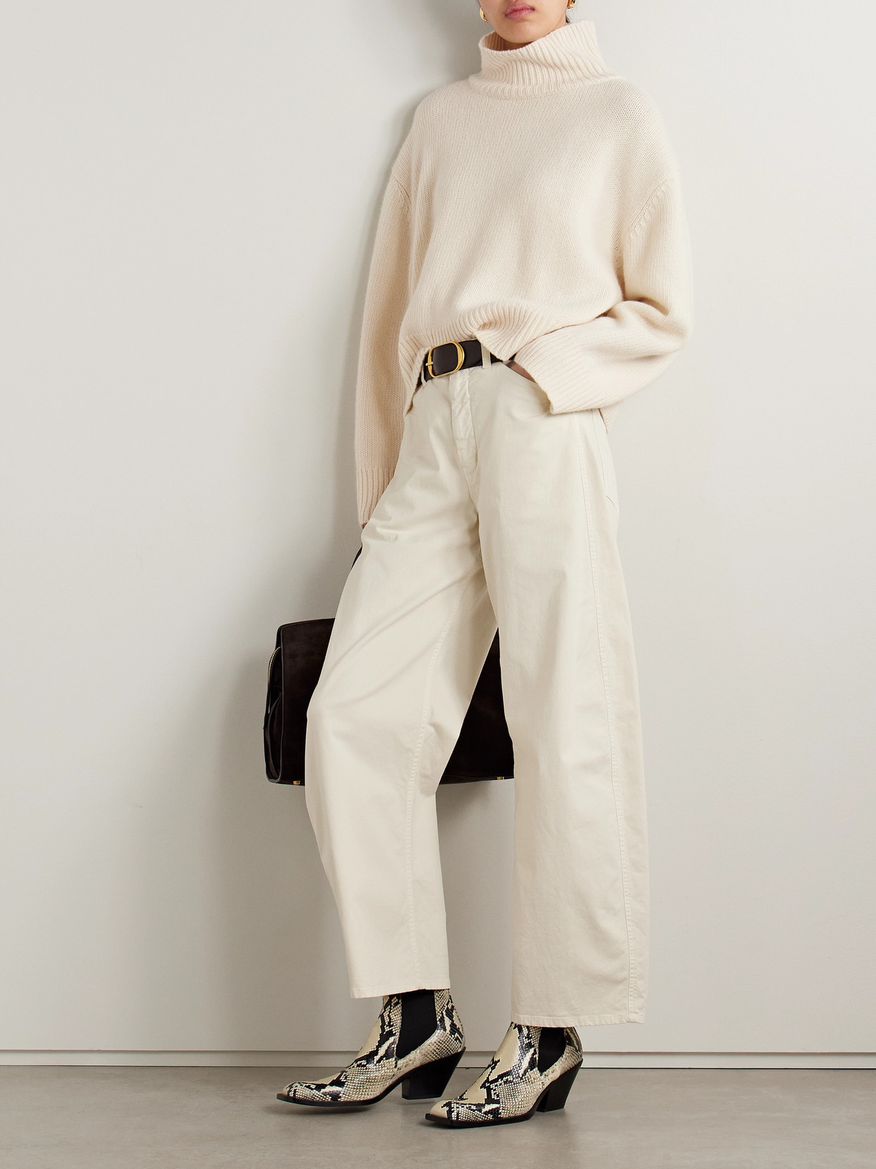 Nili Lotan Omaira Wool Turtleneck Sweater In Ivory