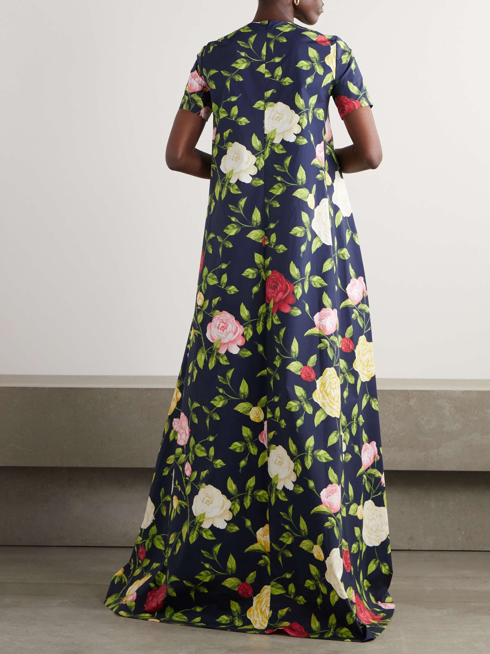 OSCAR DE LA RENTA 
