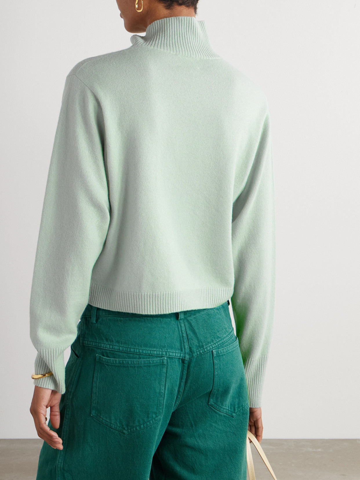 Le Kasha Vail Organic Cashmere Turtleneck Sweater In Green