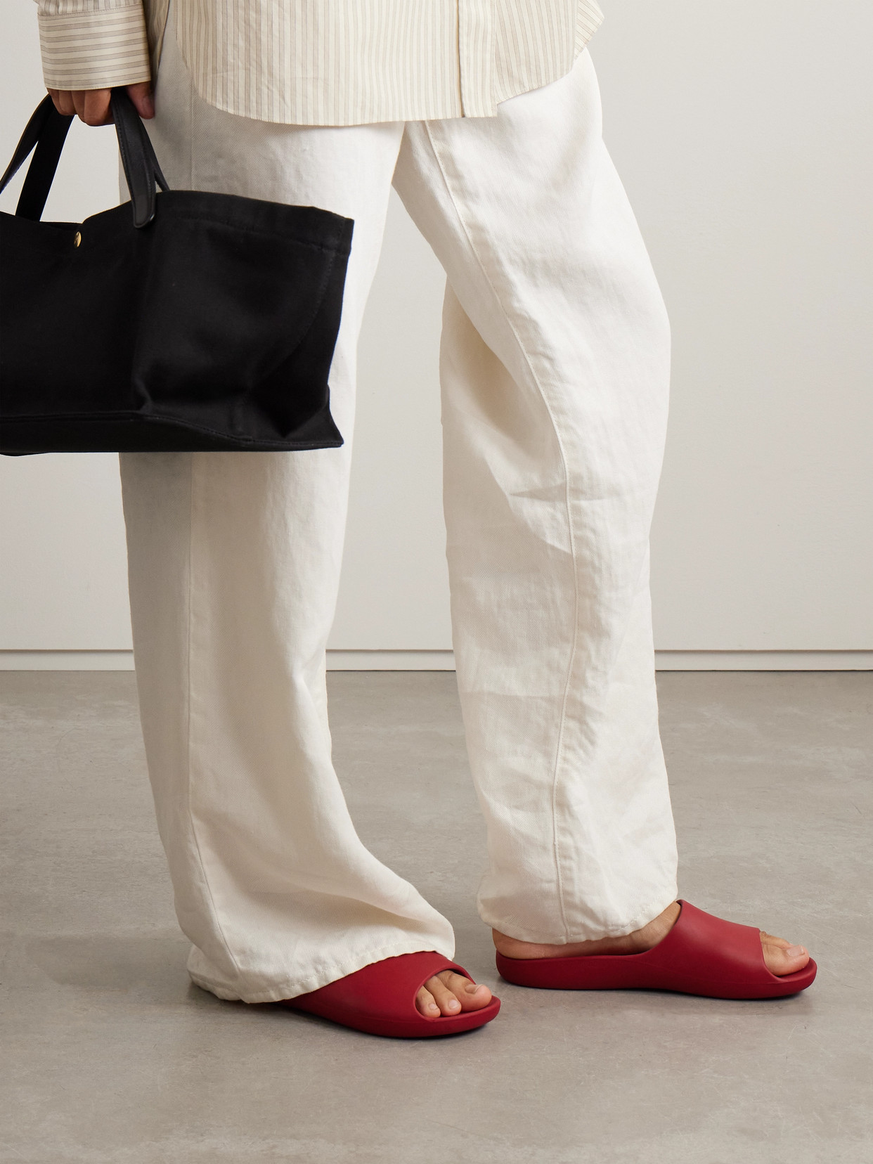 The Row Ama Rubber Slides In Red