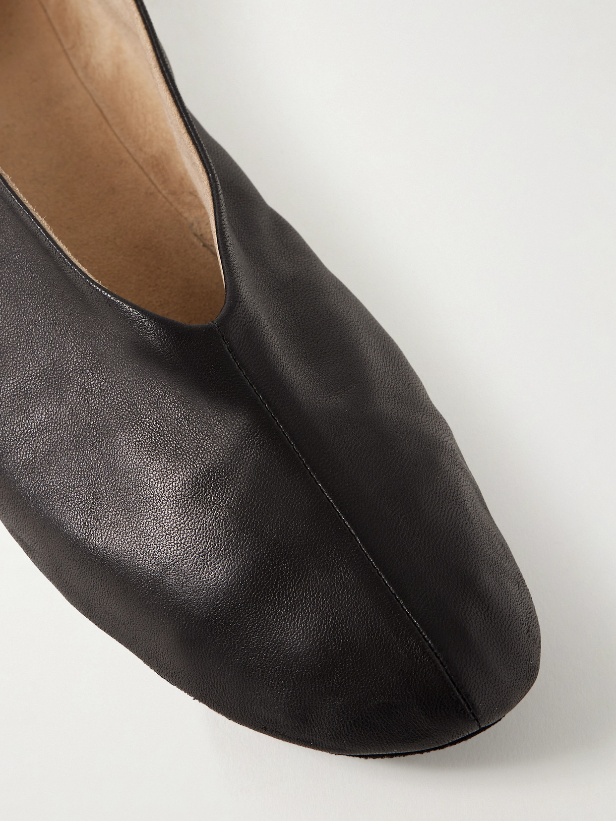 The Row Stella Leather Ballet Flats In Black