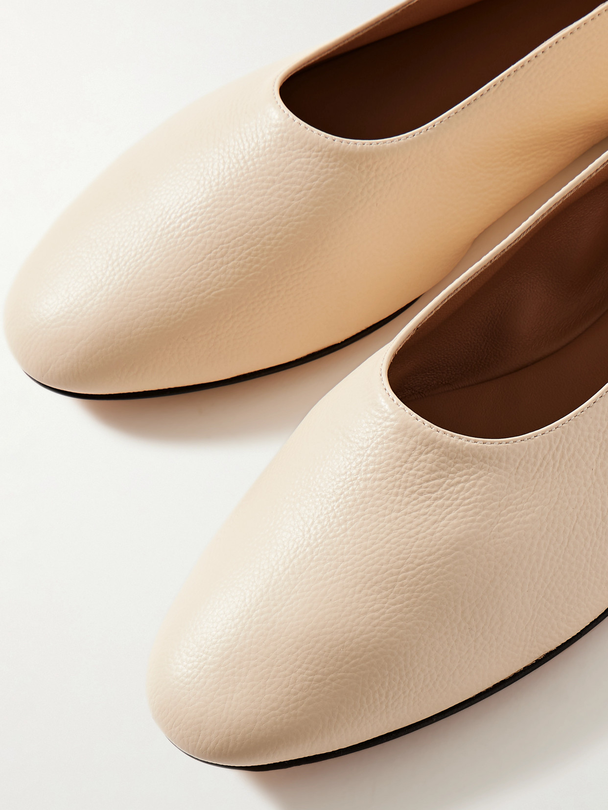 The Row Awar Leather Ballet Flats In Neutral