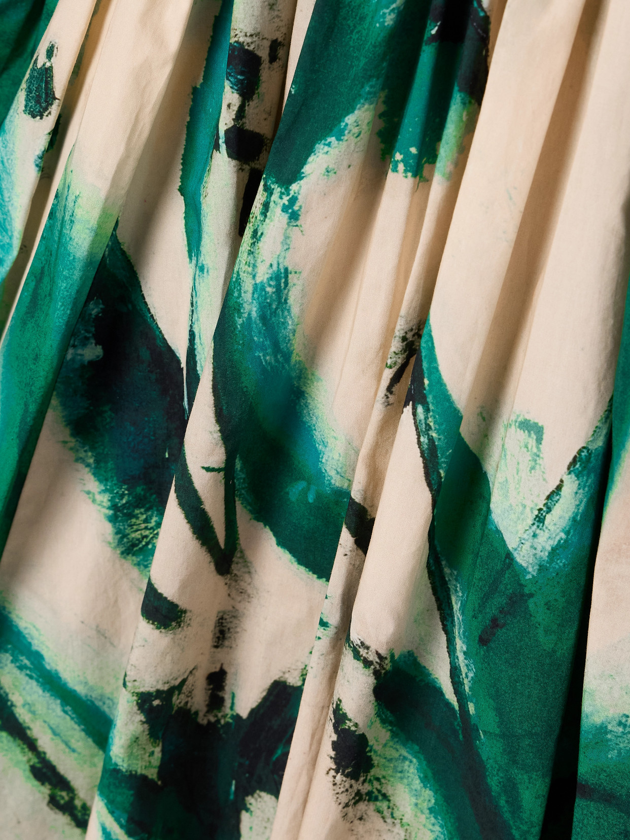 Shop Ulla Johnson + Lee Krasner Hartigan Cold-shoulder Pleated Printed Cotton-poplin Mini Dress In Green