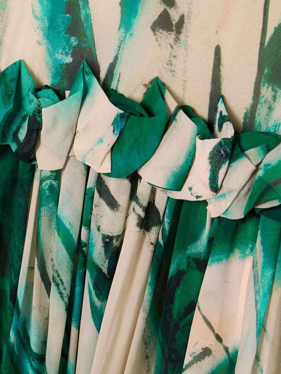 + lee krasner helen ruffled printed silk-georgette gown