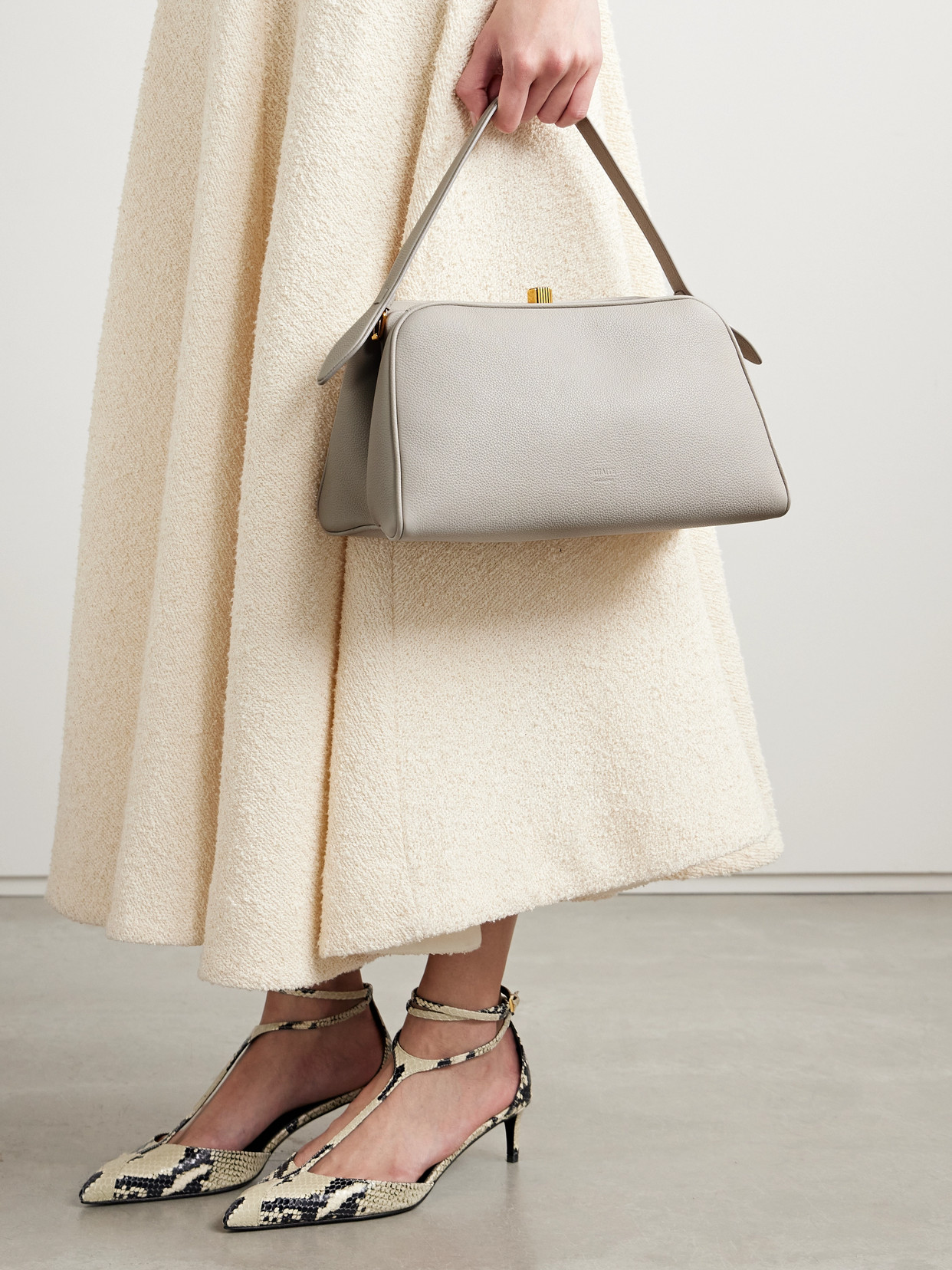 Khaite Cate Textured-leather Tote In Gray