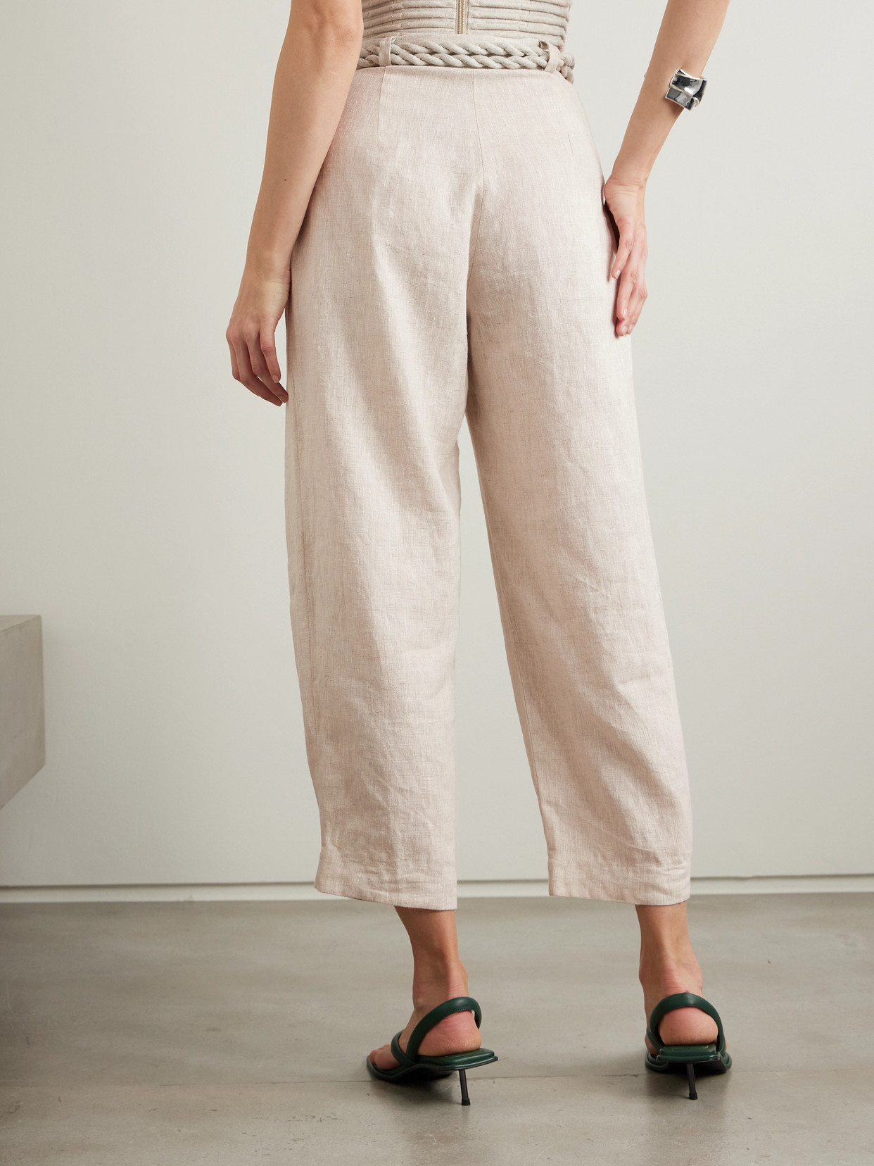 Andres Otalora Una Vida Belted Pleated Linen Tapered Pants In Off-white