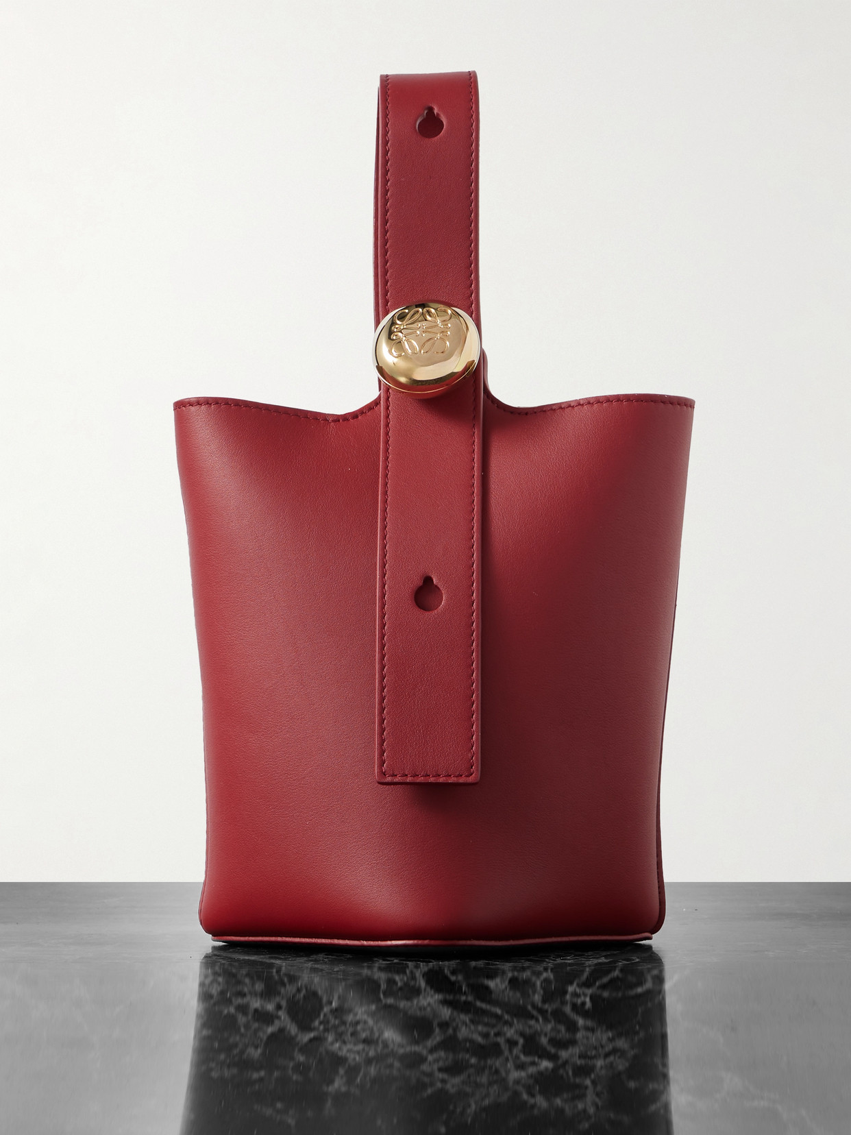 Loewe Pebble Mini Leather Tote In Red