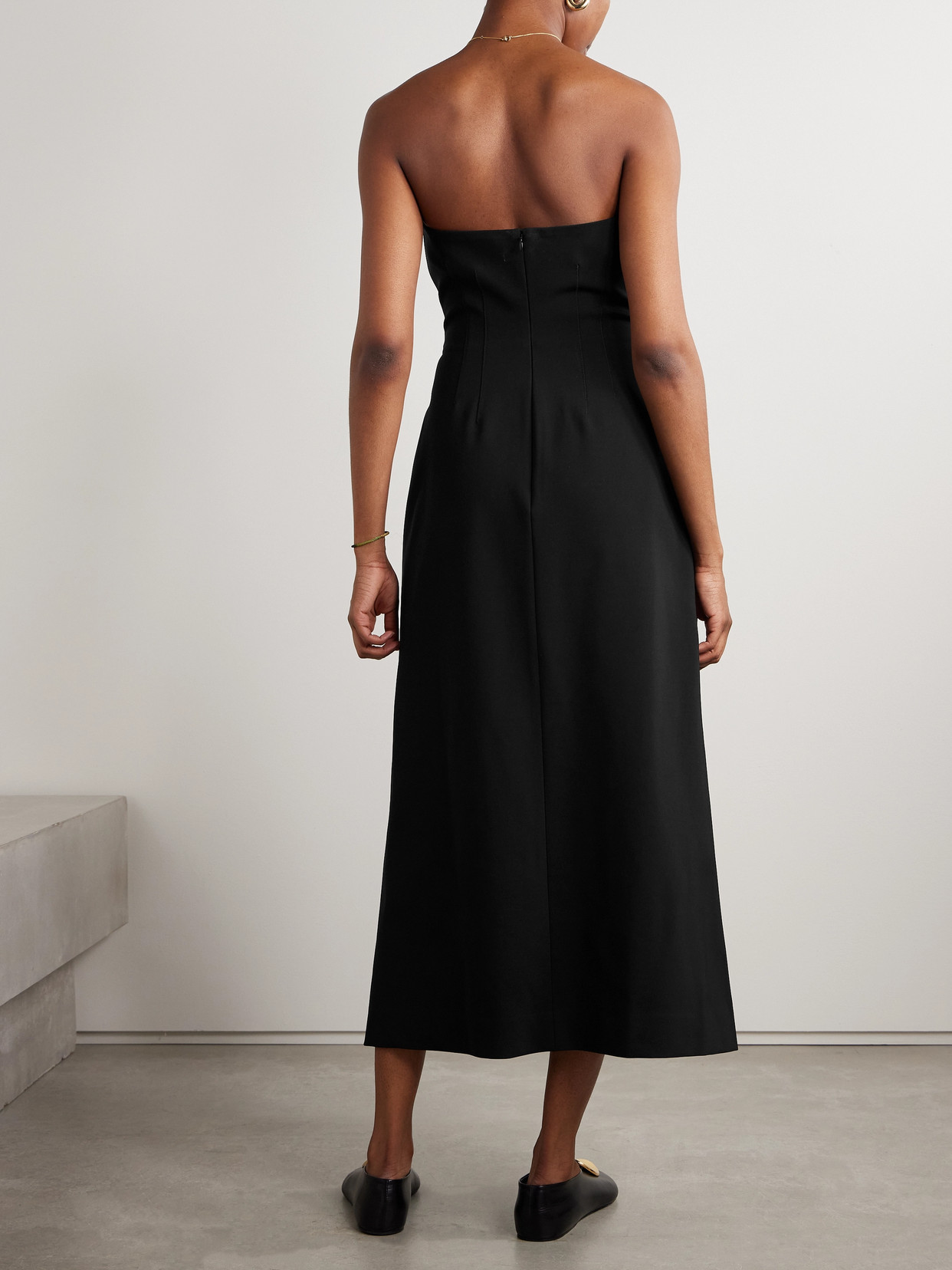 Kallmeyer Blaise Strapless Crepe Midi Dress In Black