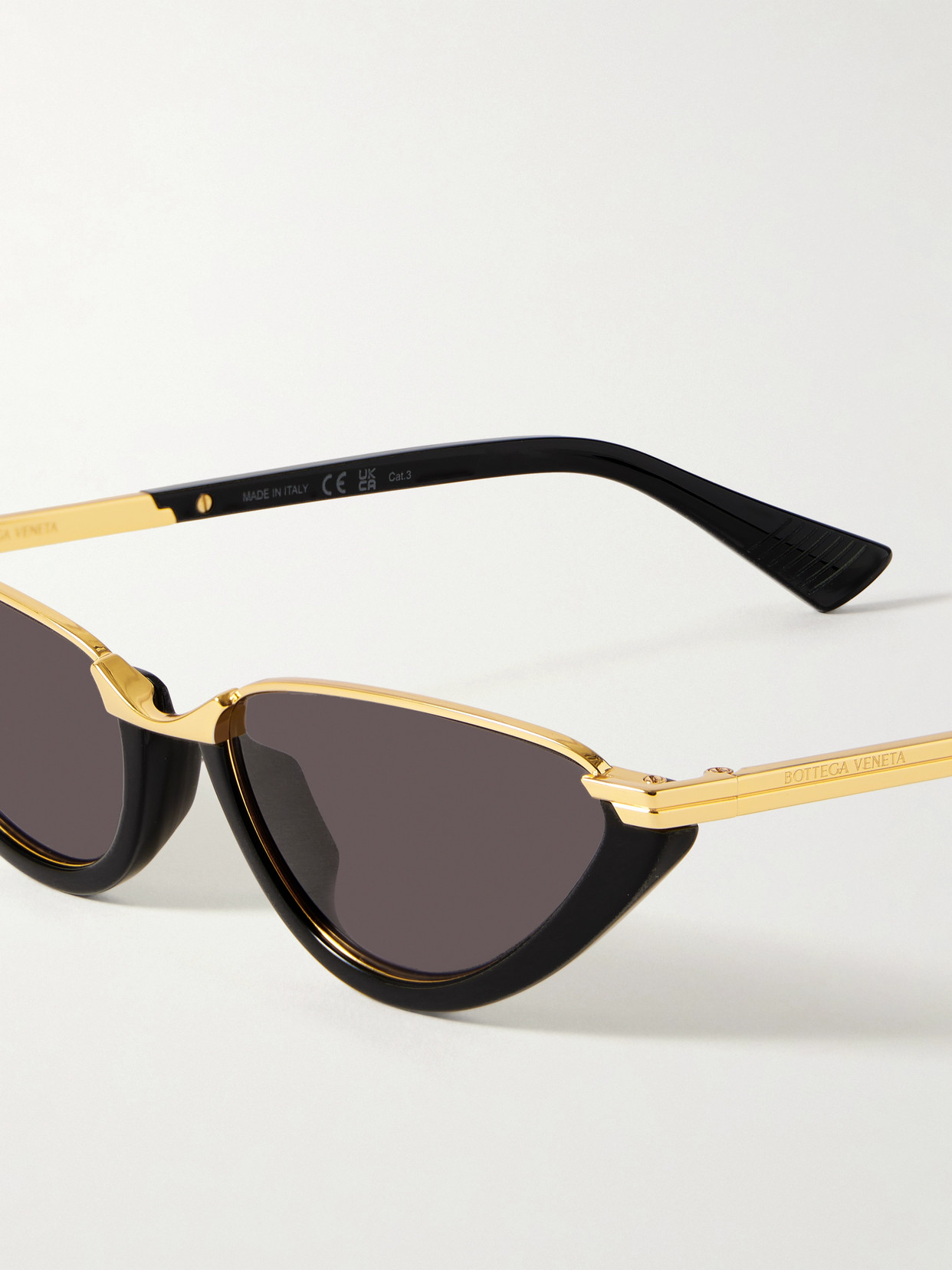 Bottega Veneta Cat-eye Acetate And Gold-tone Sunglasses In Black