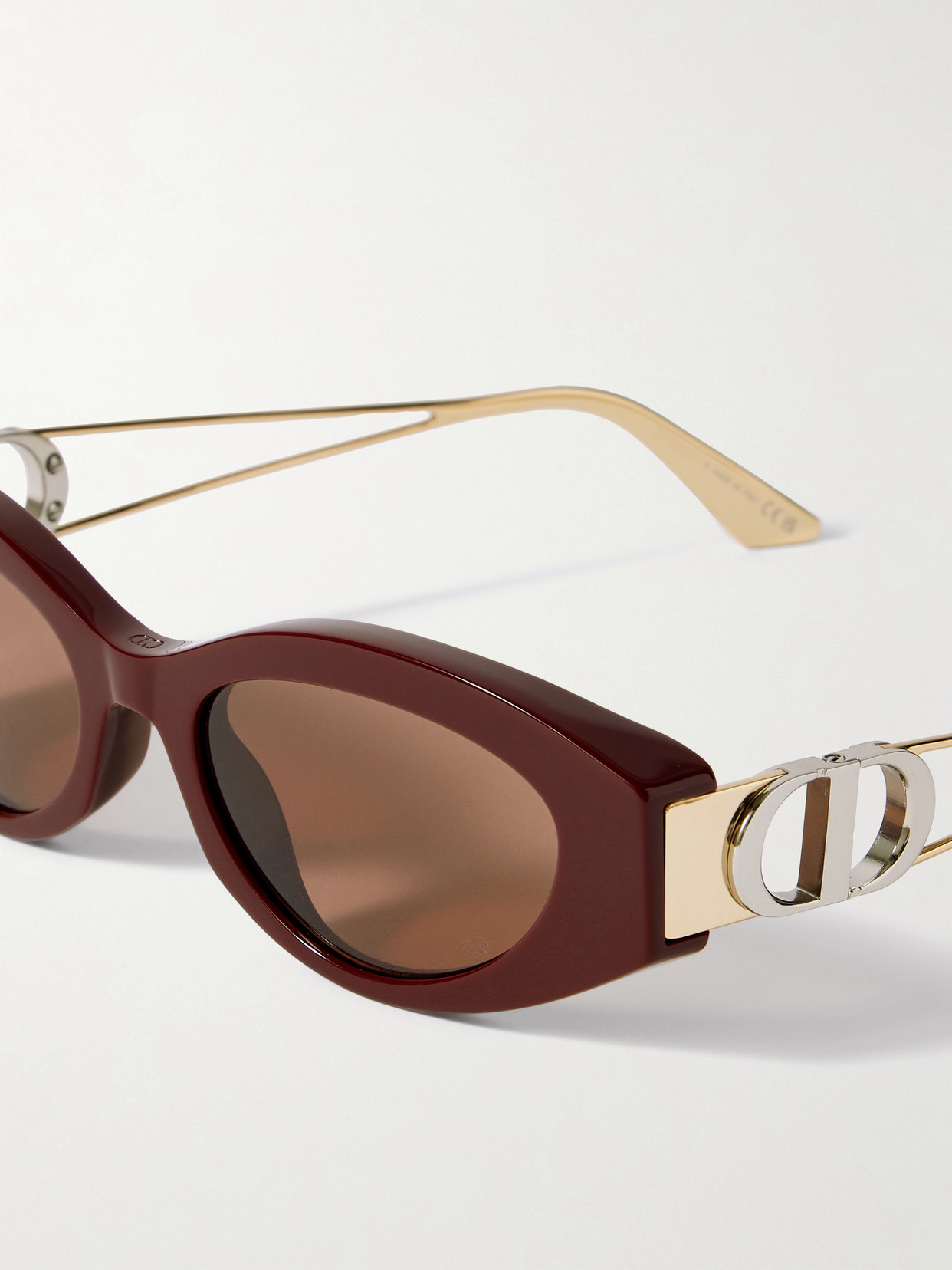 Shop Dior 30montaigne B6i Cat-eye Acetate And Gold- And Silver-tone Sunglasses In Red