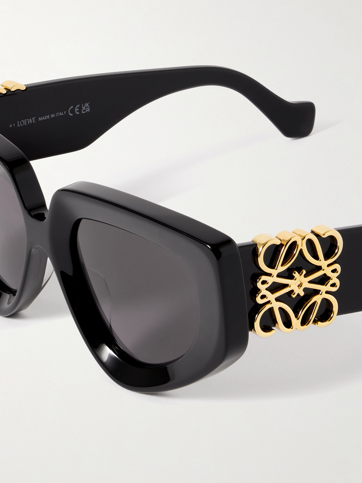 Loewe Cat-eye Acetate Sunglasses In Black
