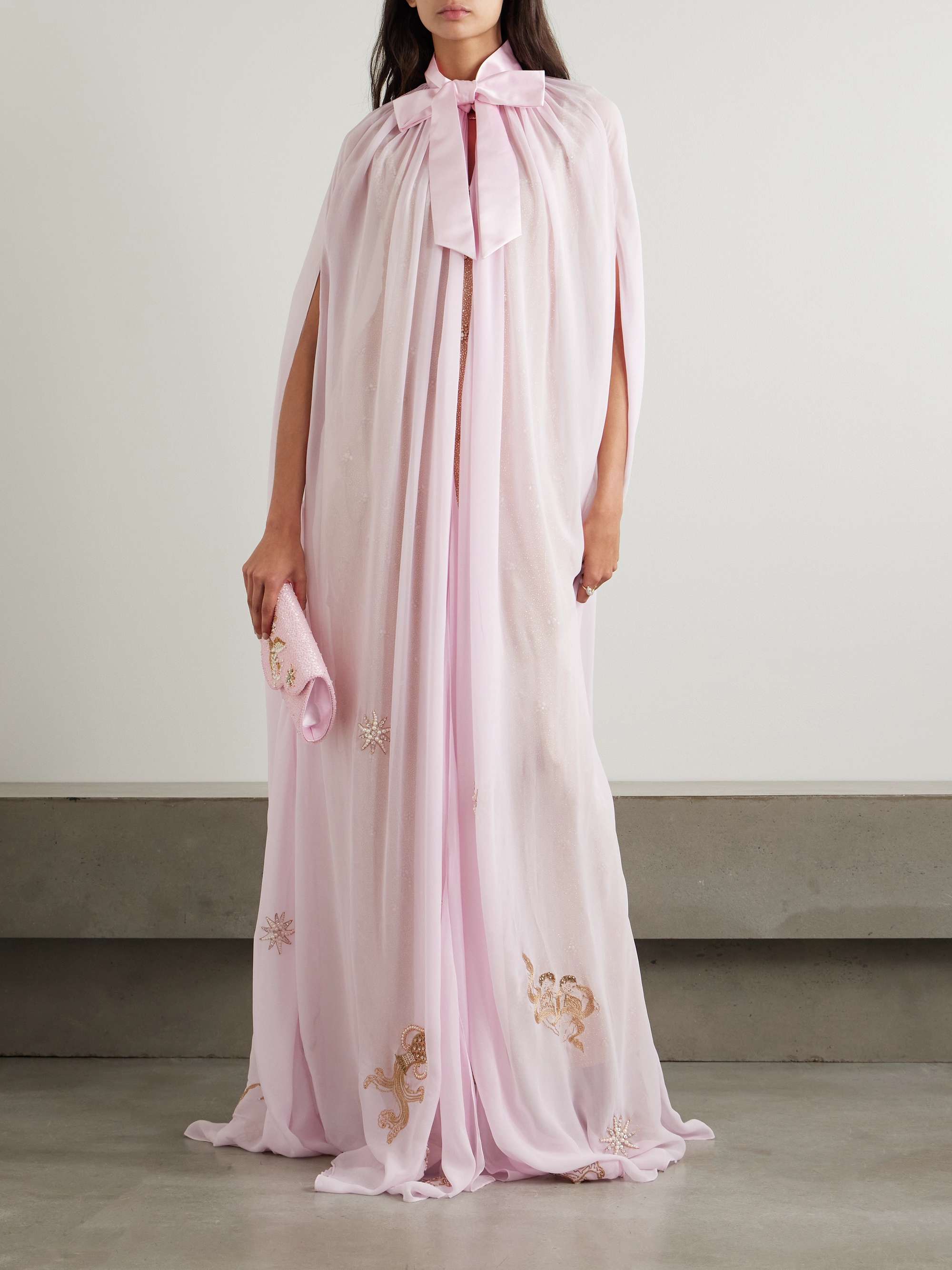 CLIO PEPPIATT 
