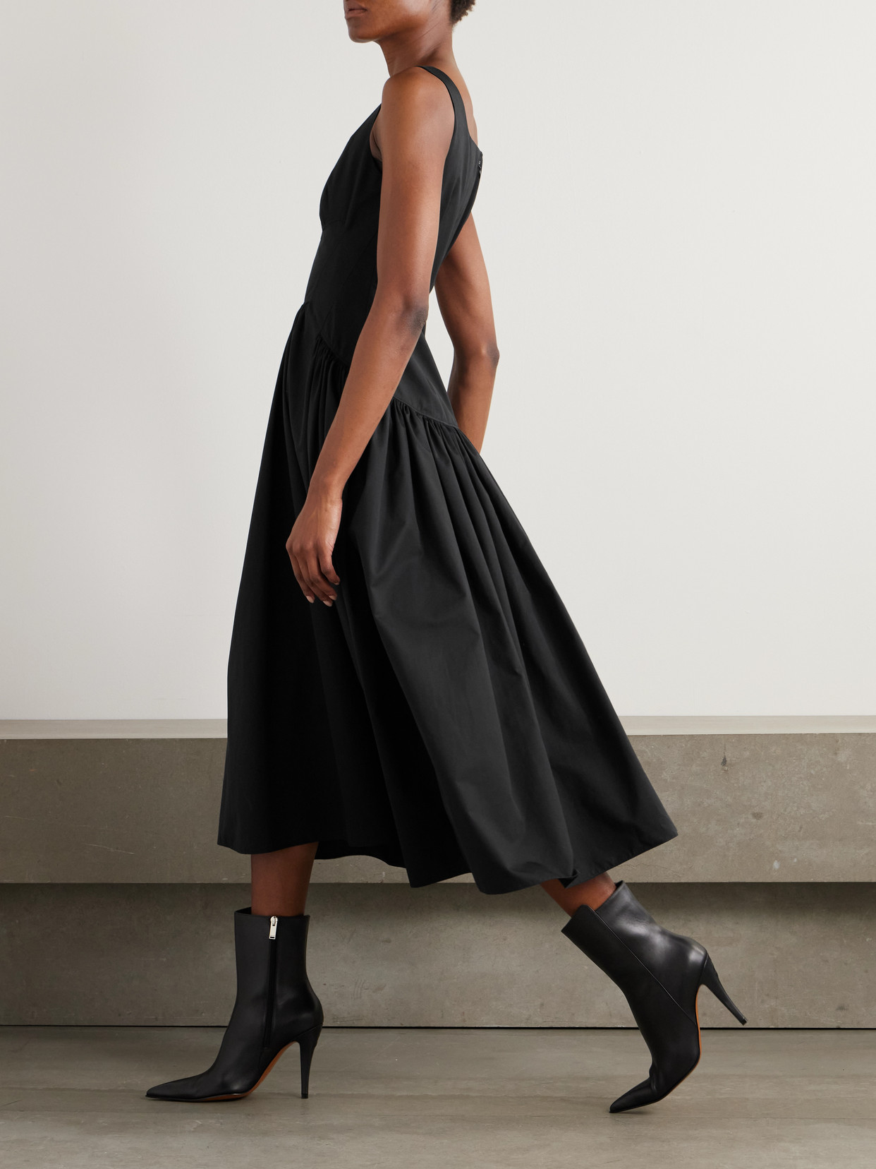 Alexander Mcqueen Gathered Cotton-poplin Midi Dress In Black