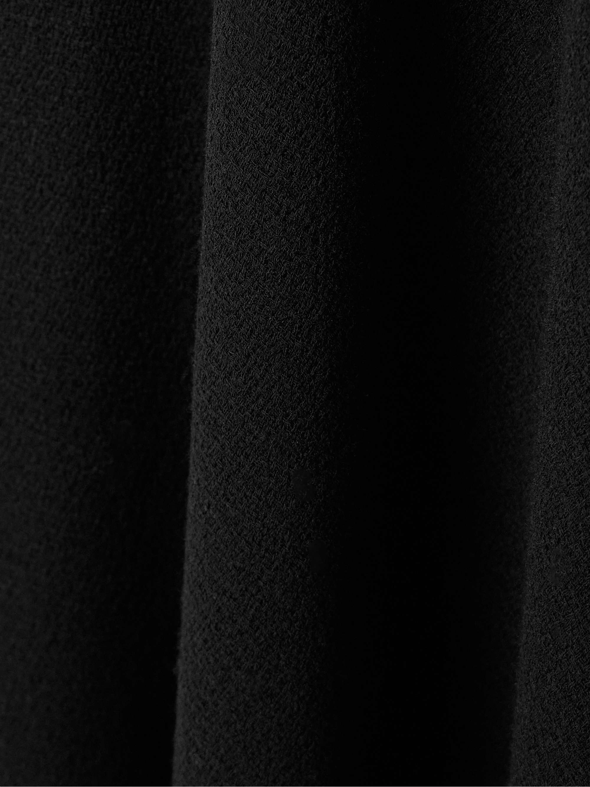 THE ROW 