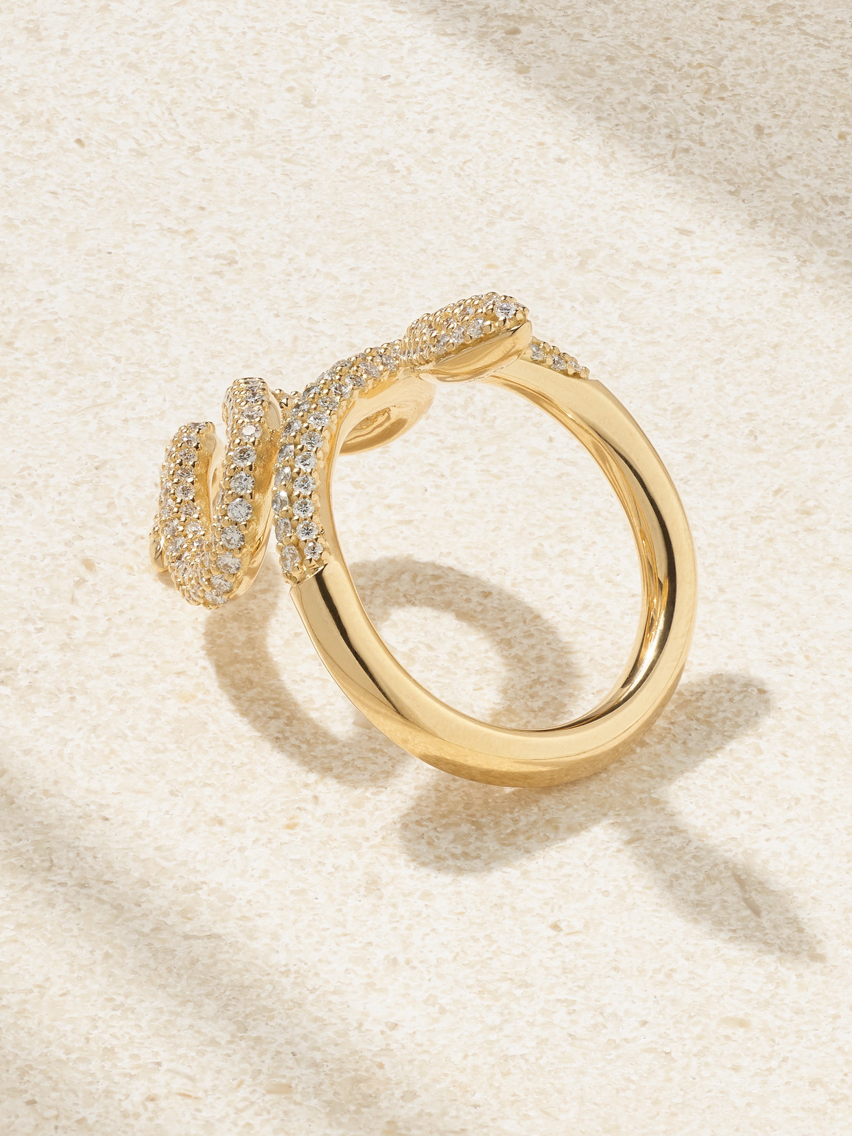 Ole Lynggaard Copenhagen Snake Medium 18-karat Gold Diamond Ring In Gold