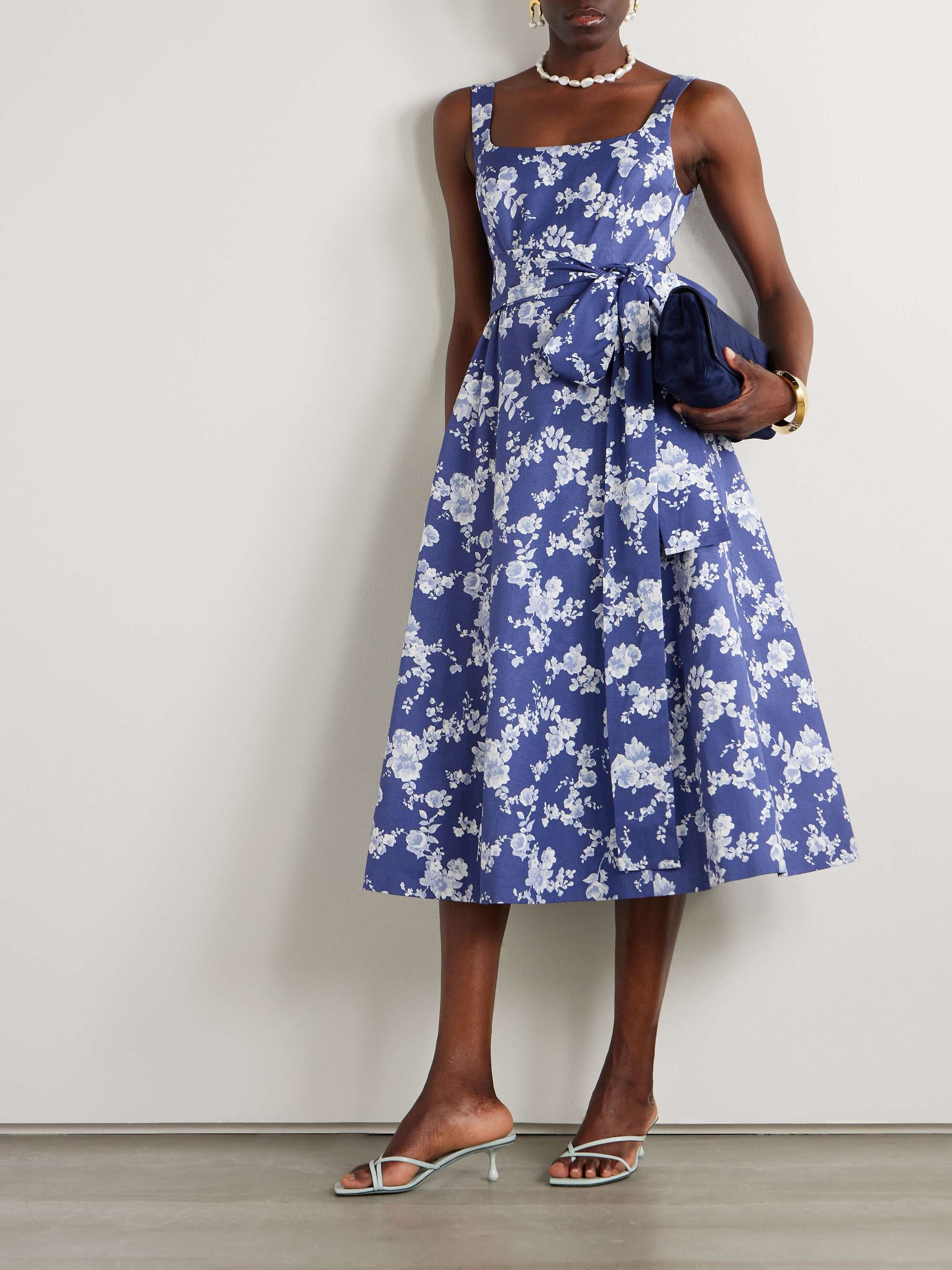 CAROLINA HERRERA 