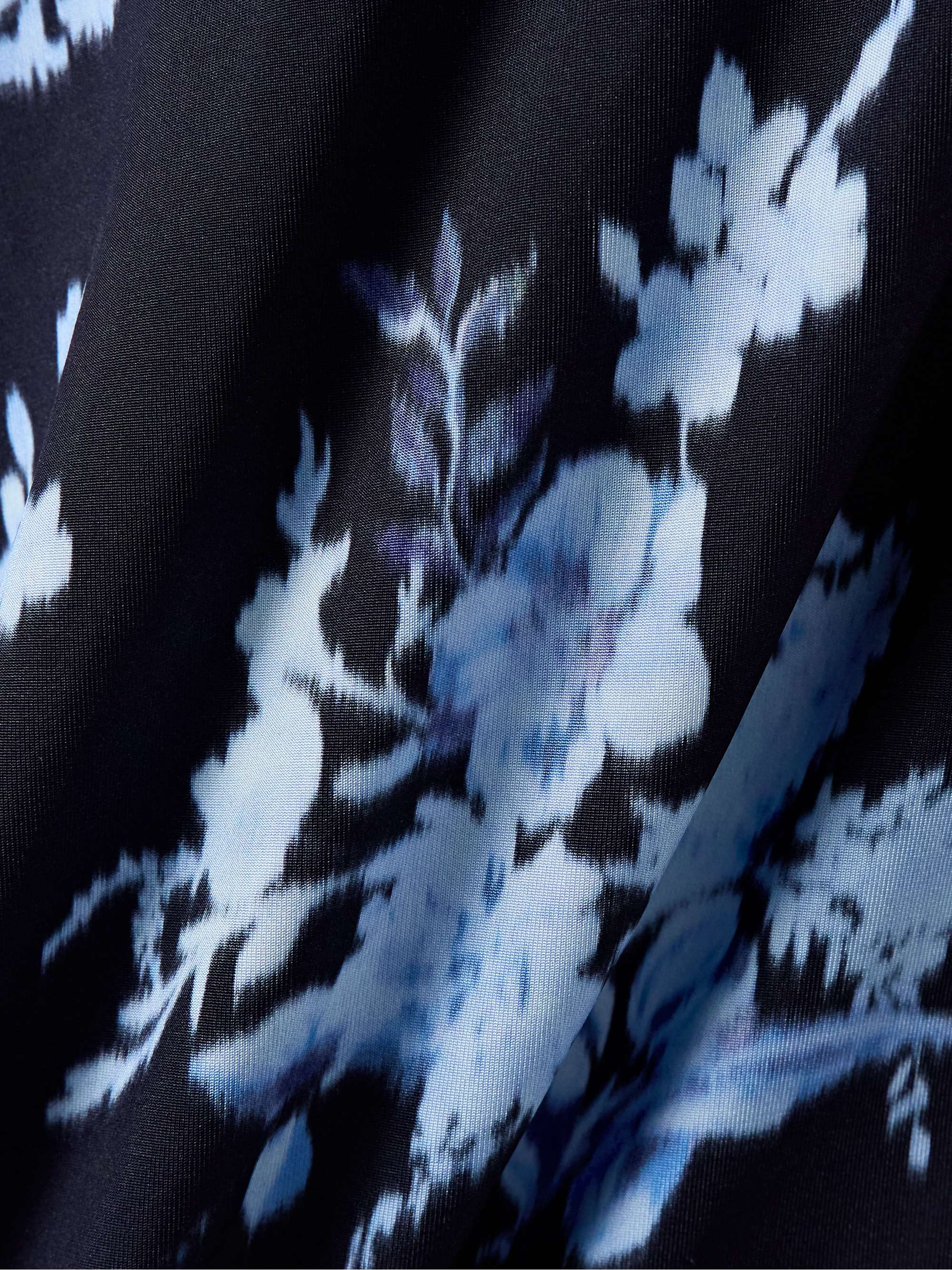 CAROLINA HERRERA 