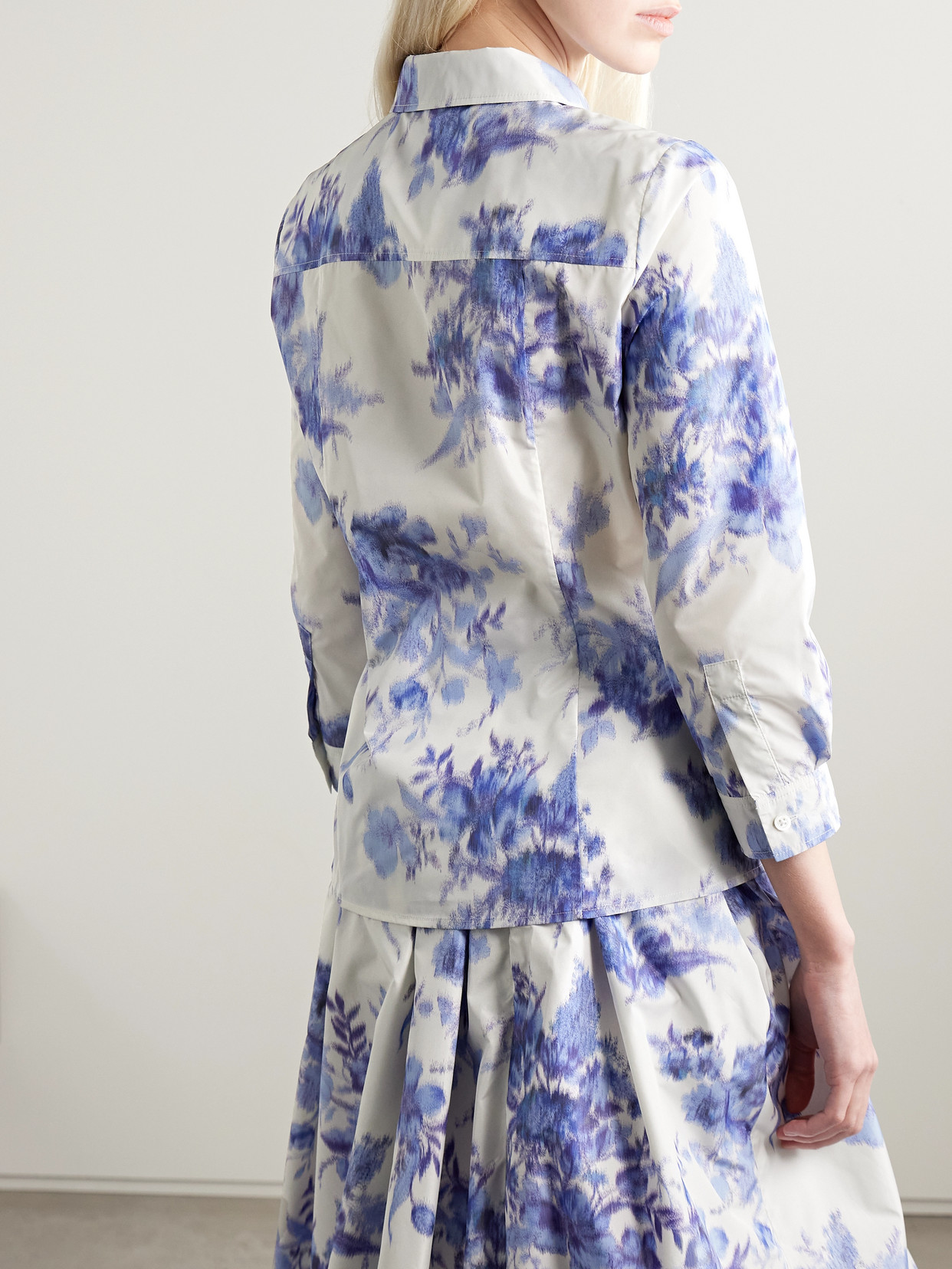 Carolina Herrera Icon Floral-print Taffeta Shirt In Blue