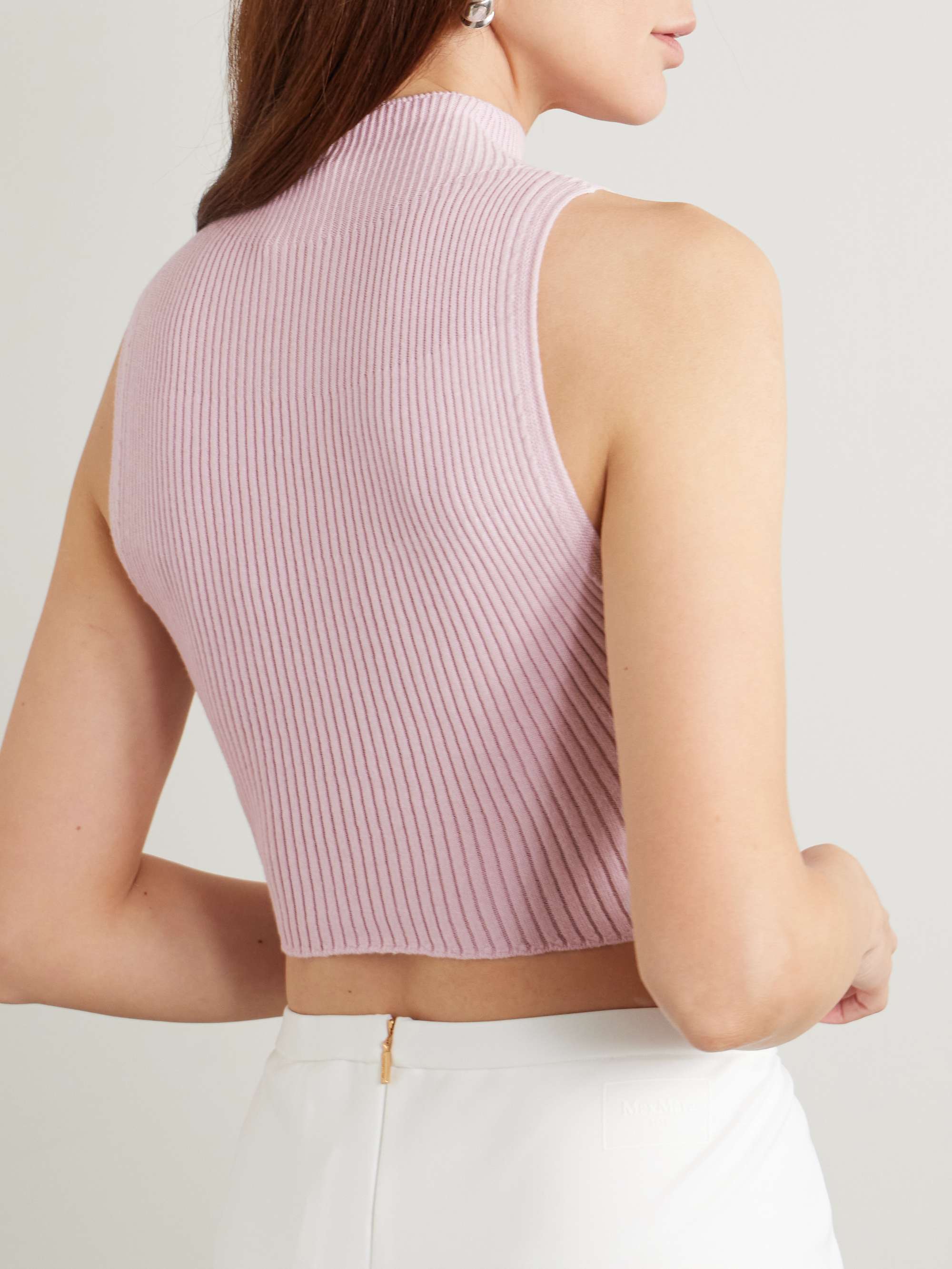 COURRÈGES 