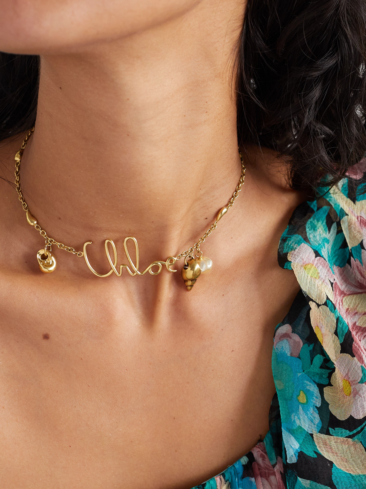 Chloé Gold Colored Necklace With Logo Lettering In Brass Woman In Multicolor