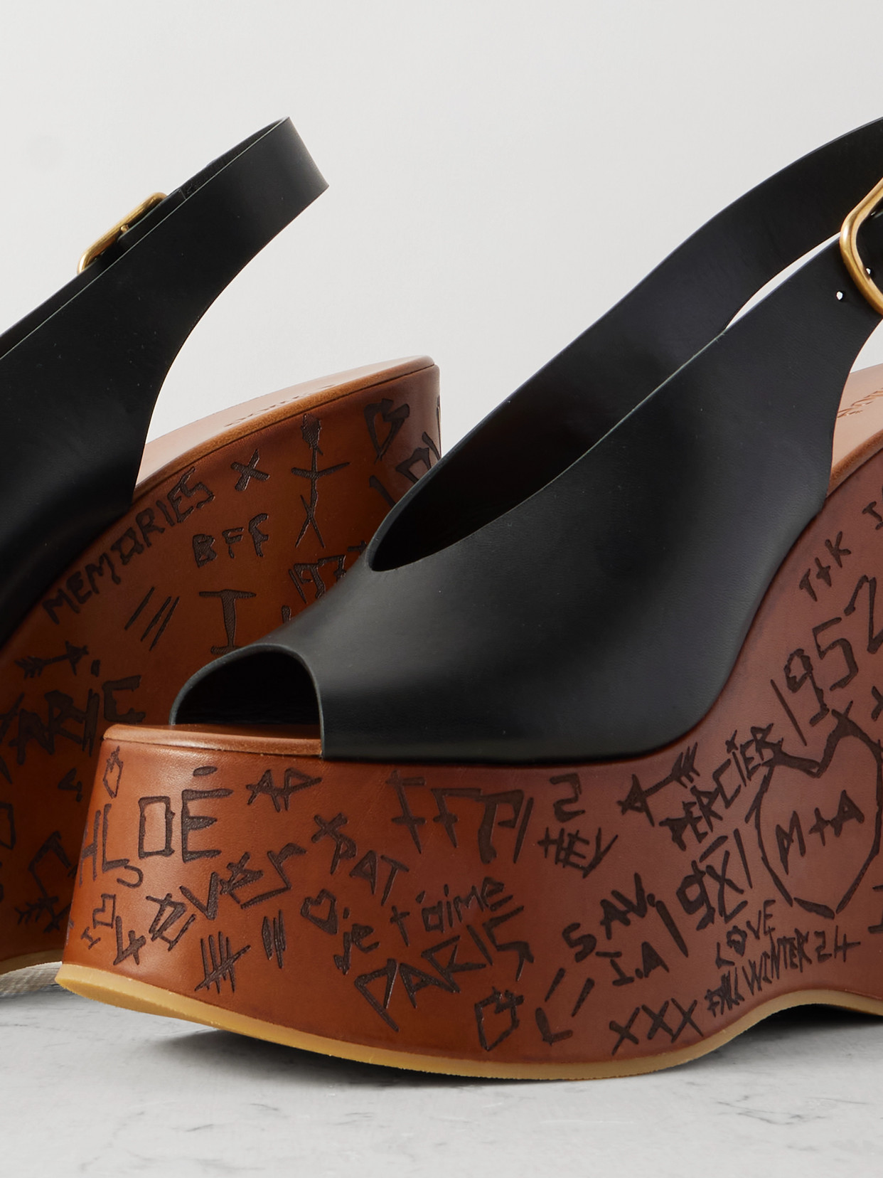 Chloé Maxime Wedge Sandals In Black
