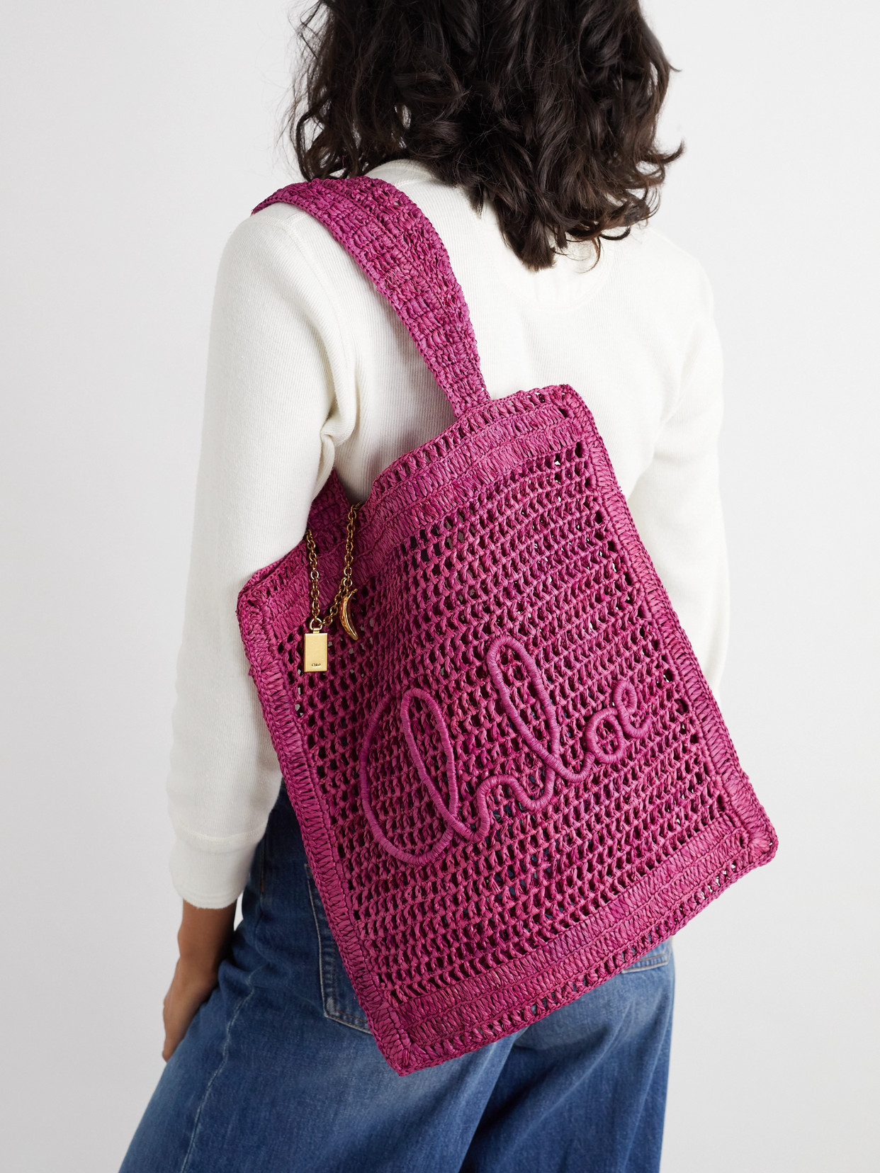 Chloé Chloe Women Fuchsia Raffia Estate Banana Shopping Bag In Pink