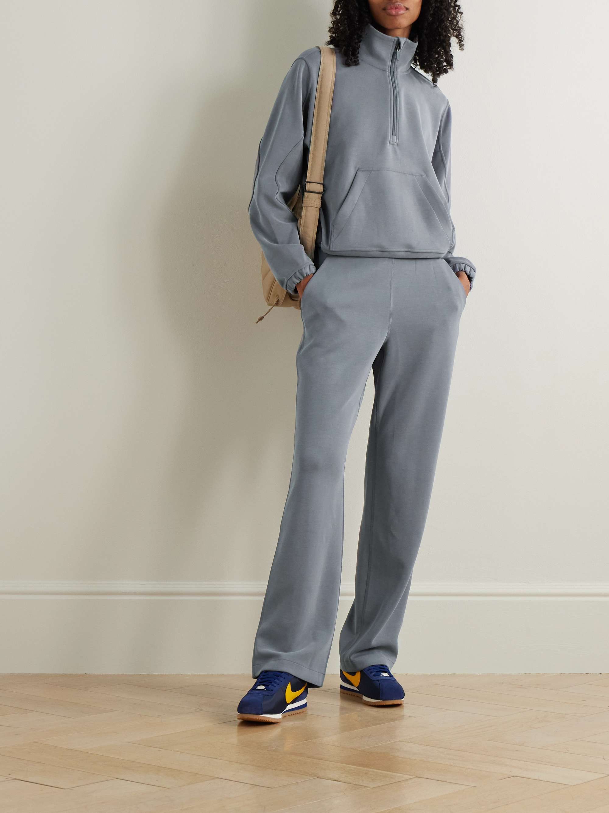 LULULEMON 