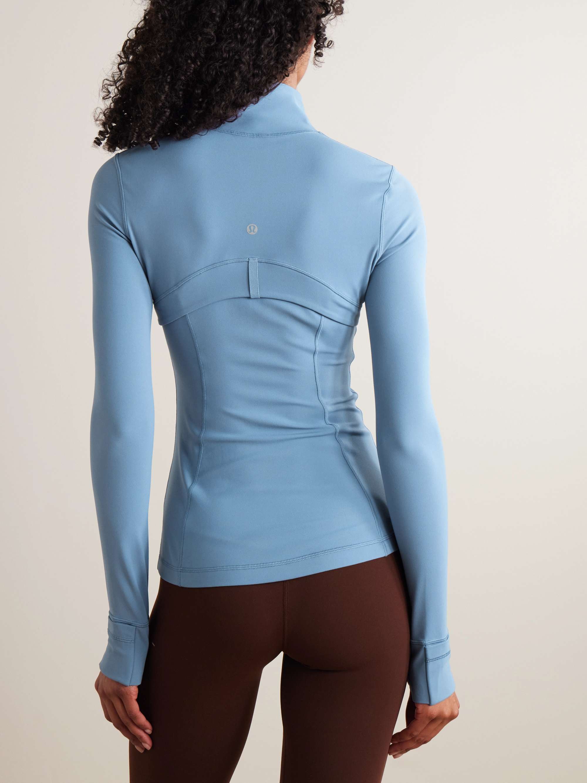LULULEMON 
