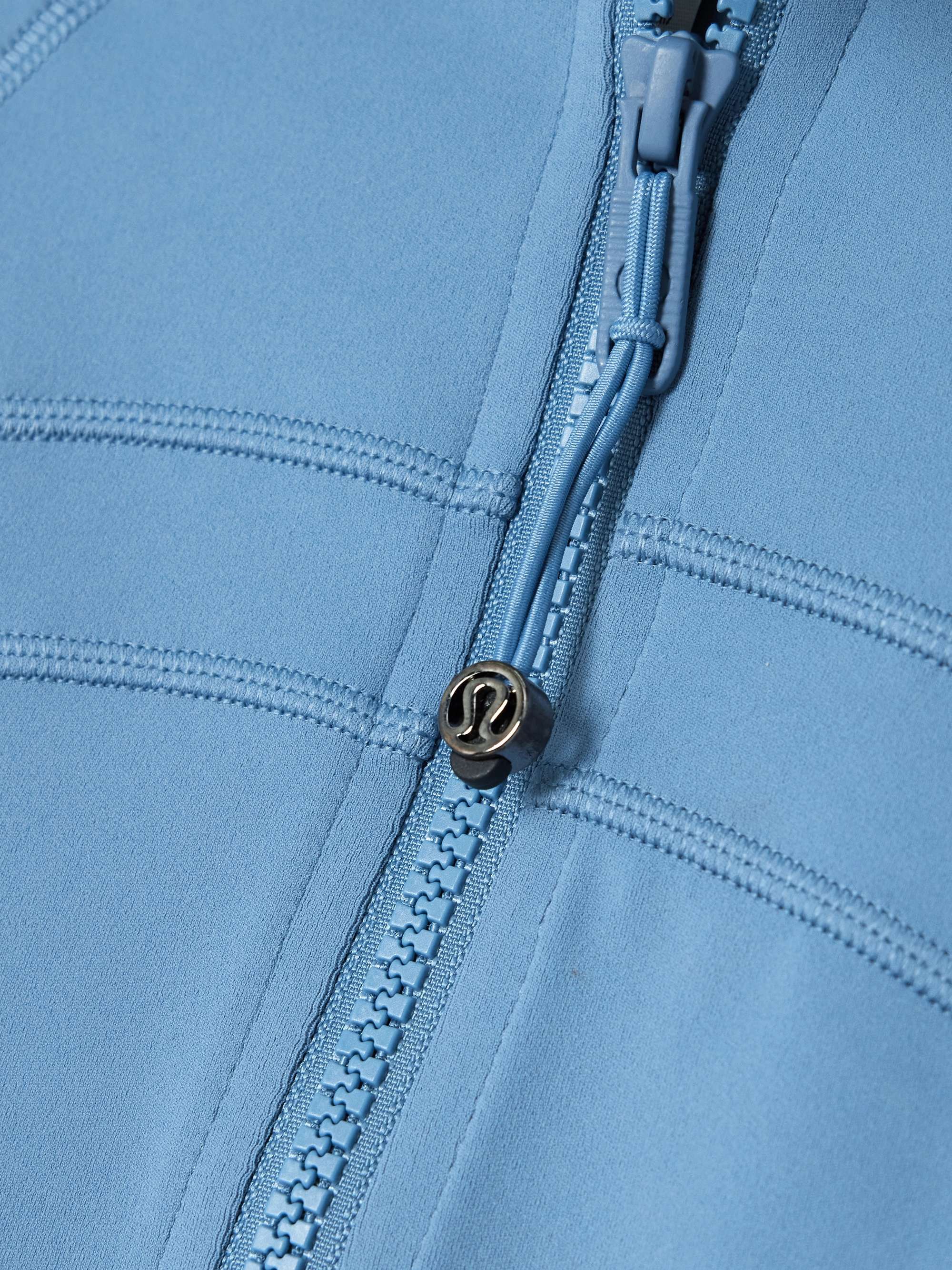 LULULEMON 