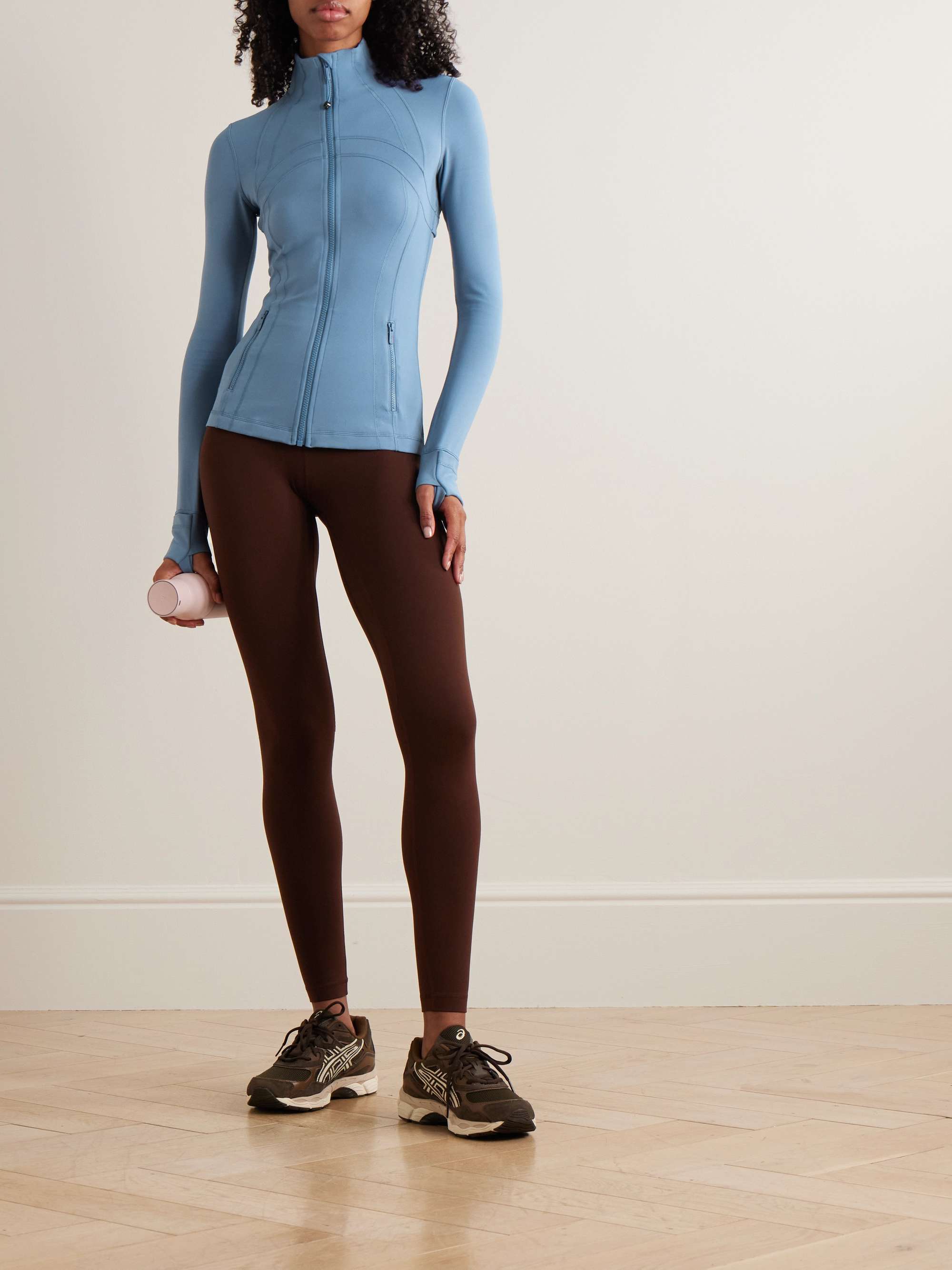 LULULEMON 