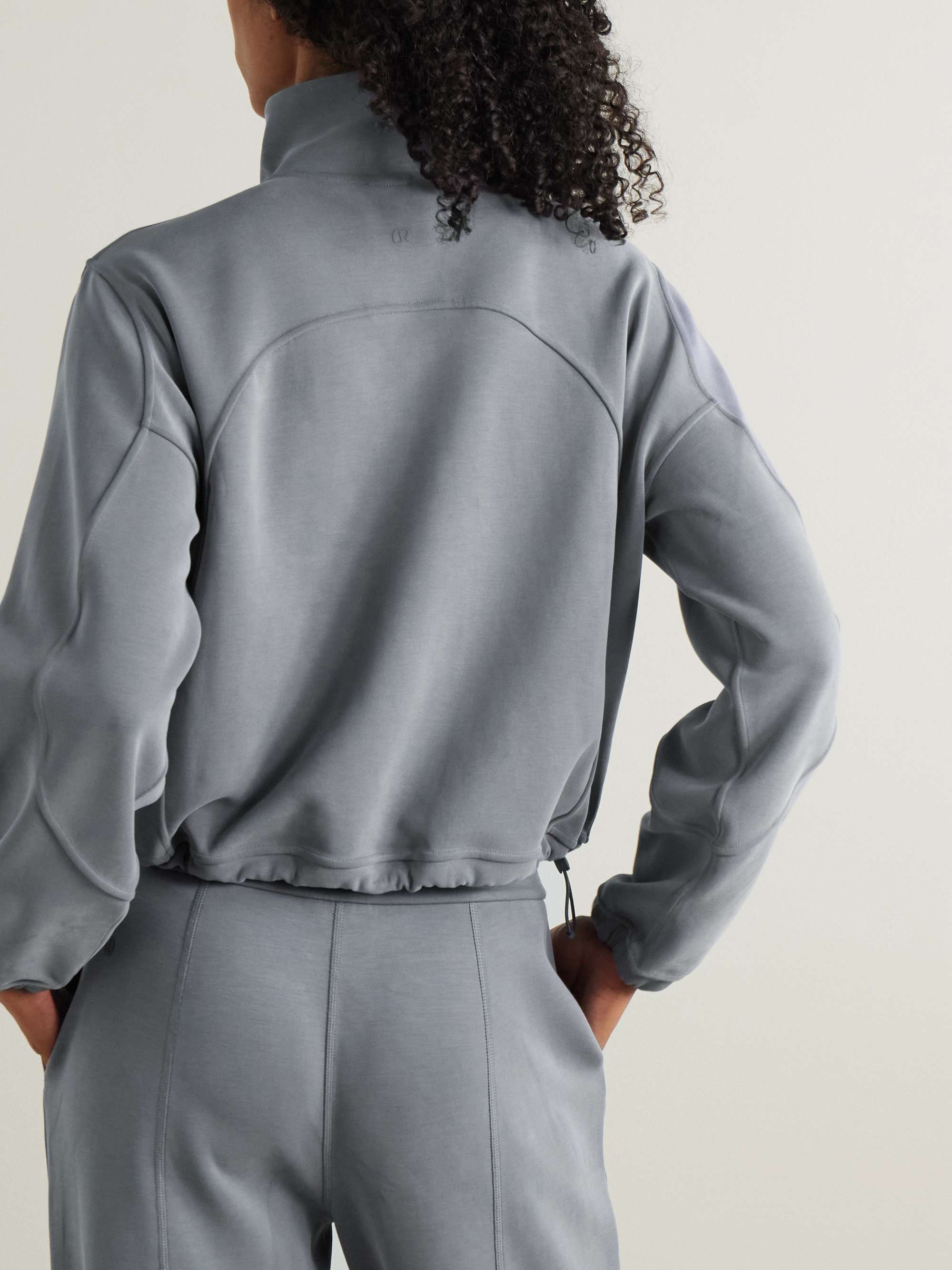 LULULEMON 