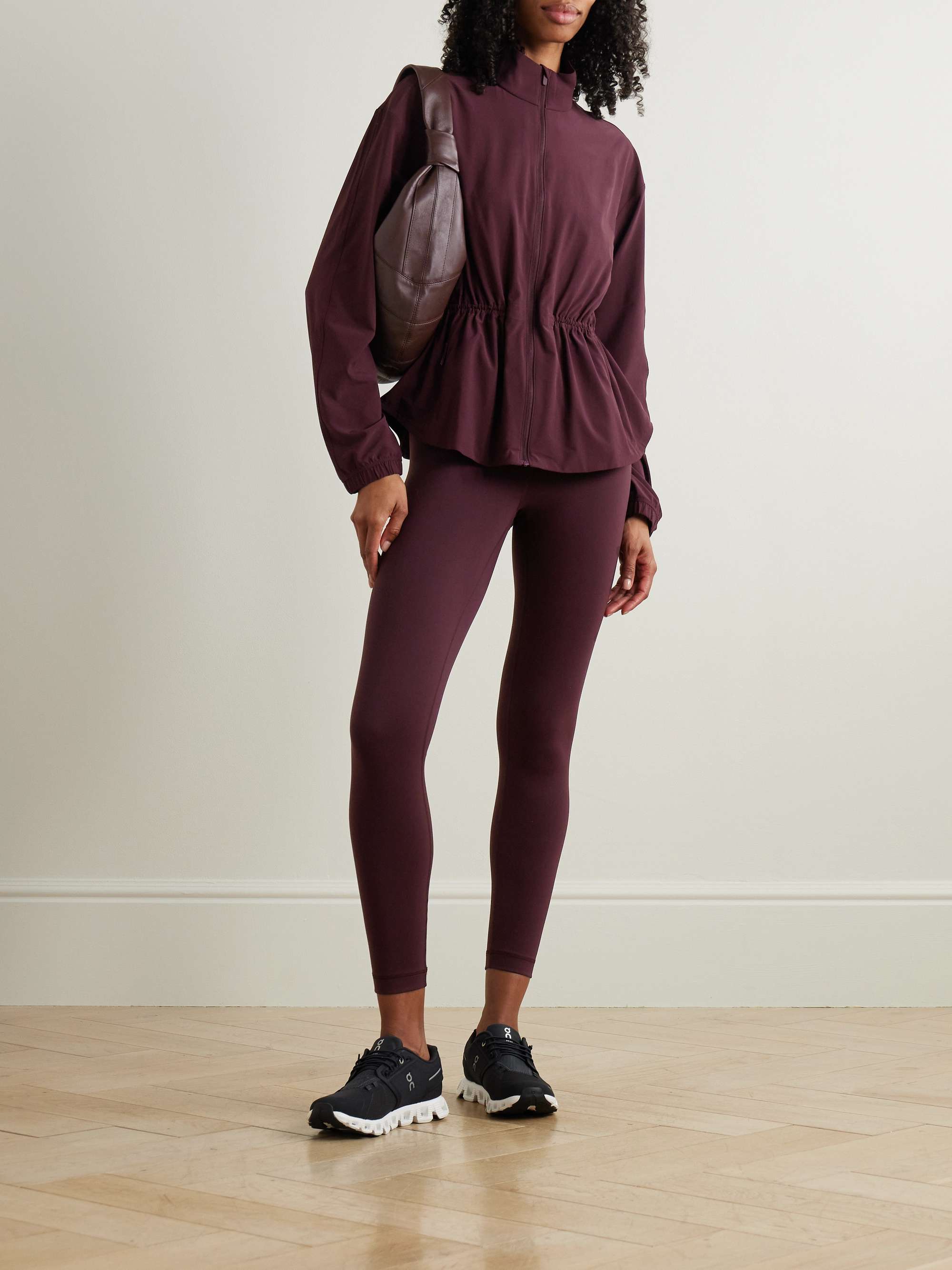 LULULEMON 