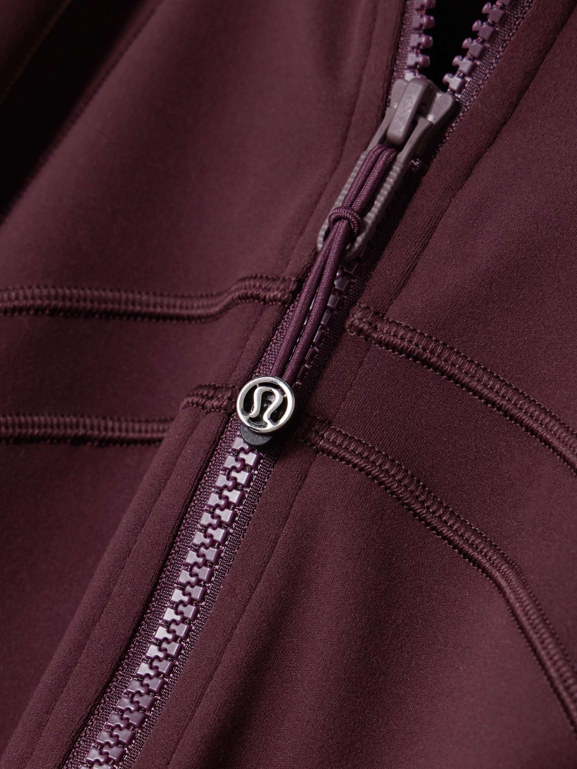 LULULEMON 