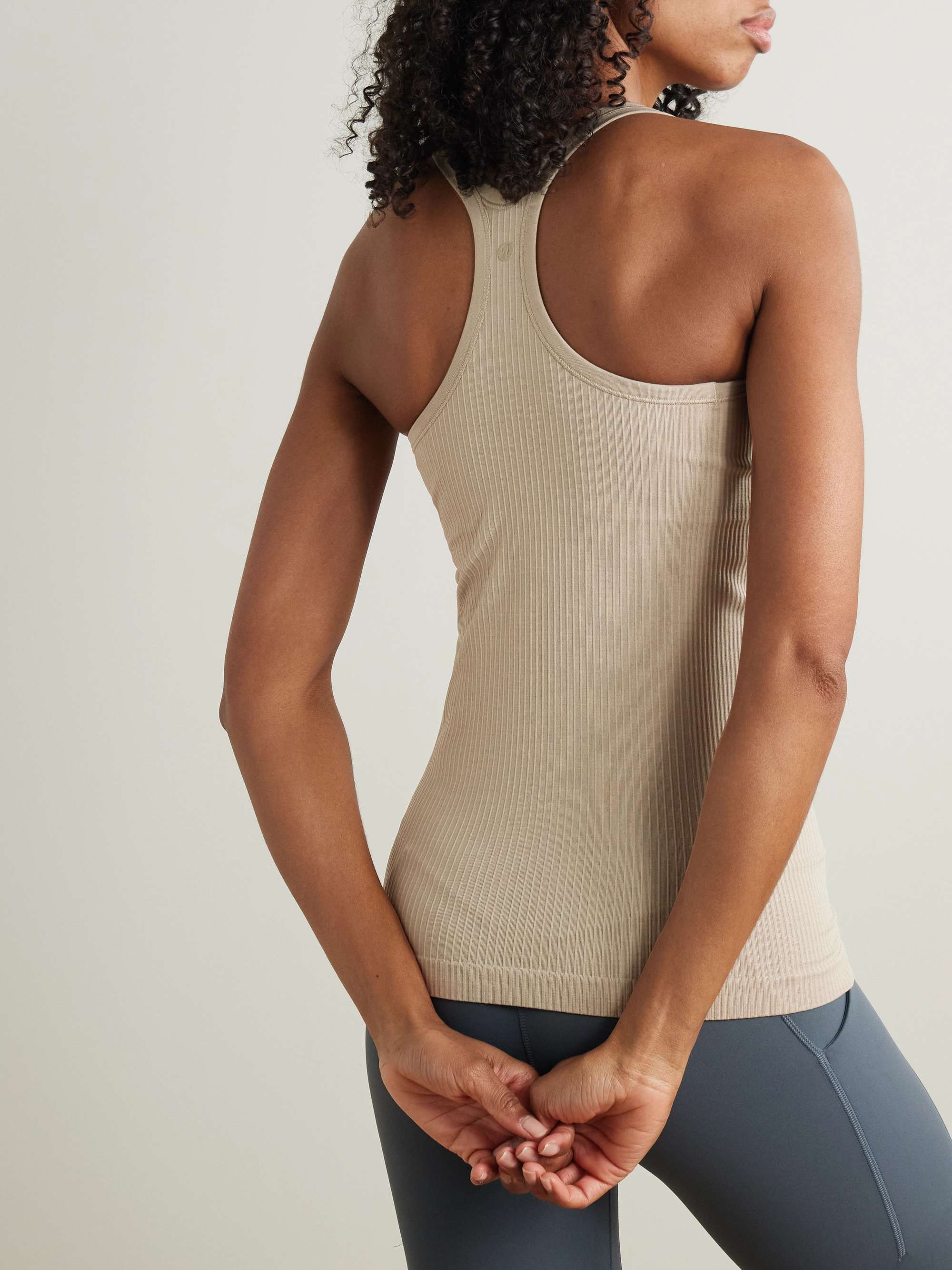 LULULEMON 