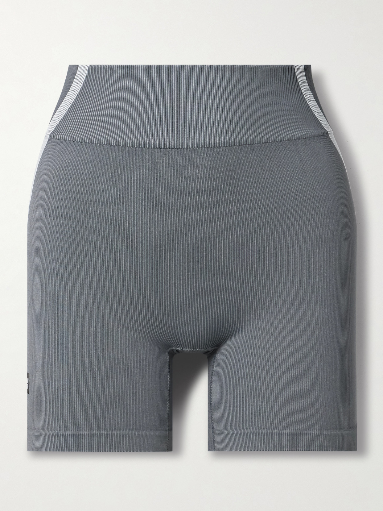 ON - Studio Ribbed Stretch Recycled Shorts - Gray