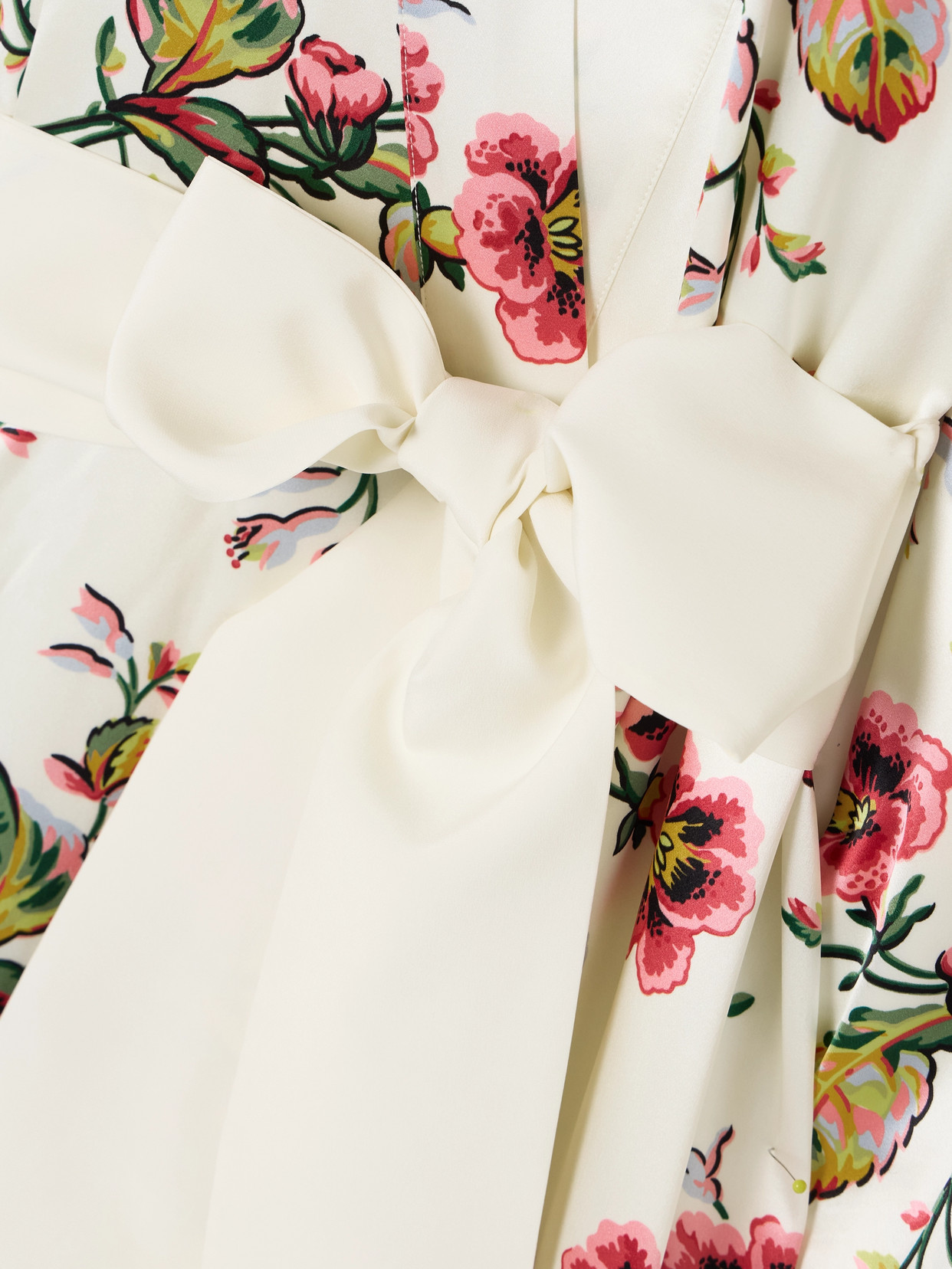 Shop Olivia Von Halle Queenie Belted Floral-print Silk-satin Robe In Cream
