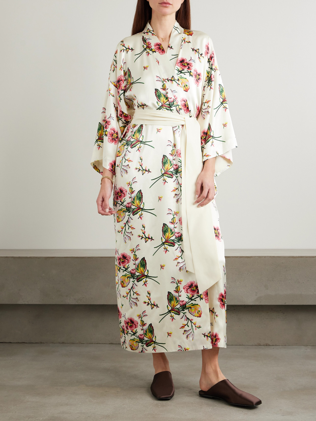 OLIVIA VON HALLE QUEENIE BELTED FLORAL-PRINT SILK-SATIN ROBE 