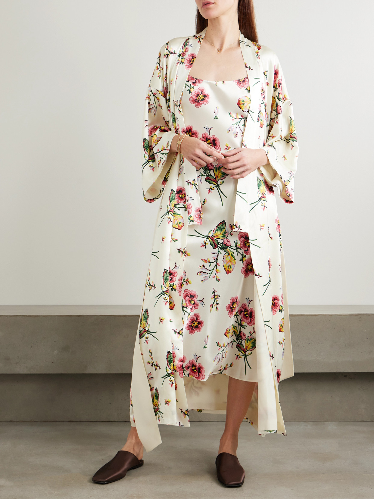 OLIVIA VON HALLE QUEENIE BELTED FLORAL-PRINT SILK-SATIN ROBE 