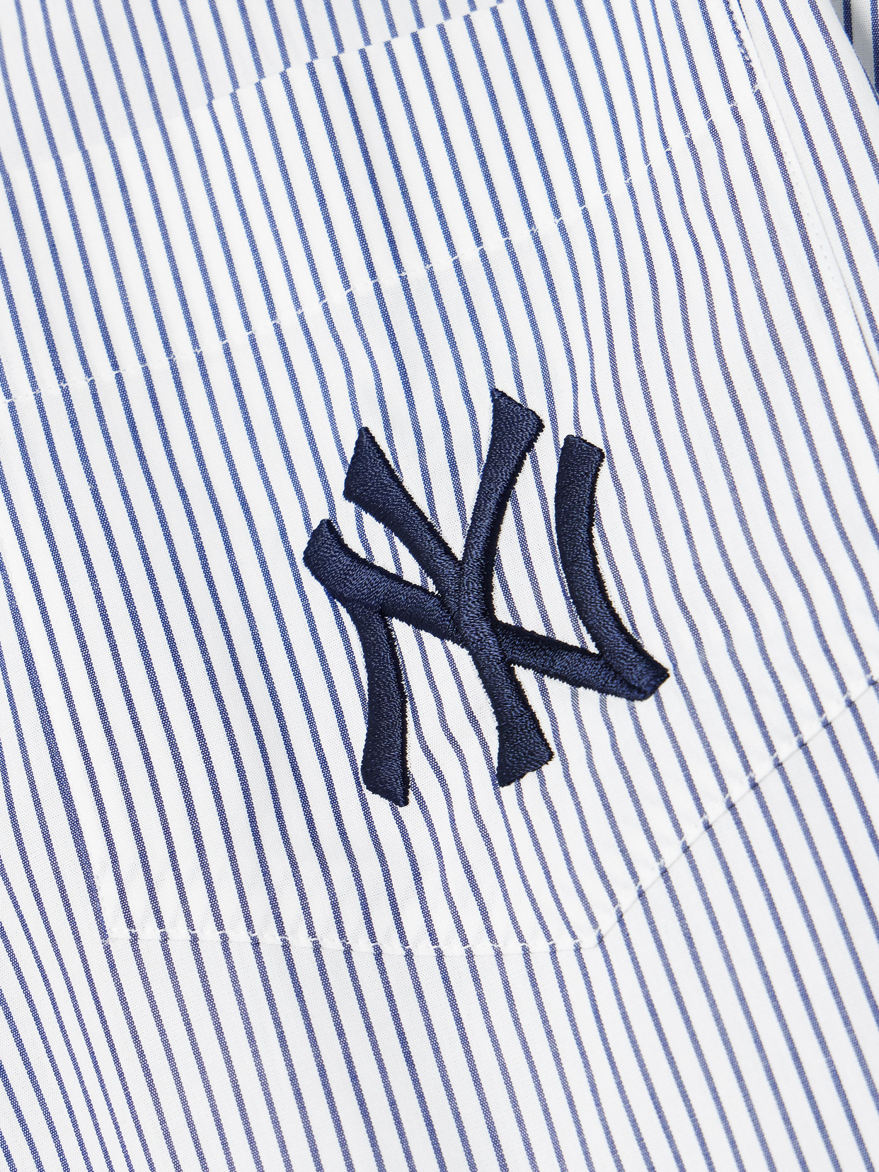 Sporty And Rich + New York Yankees Serif Embroidered Striped Cotton-poplin Shirt In White