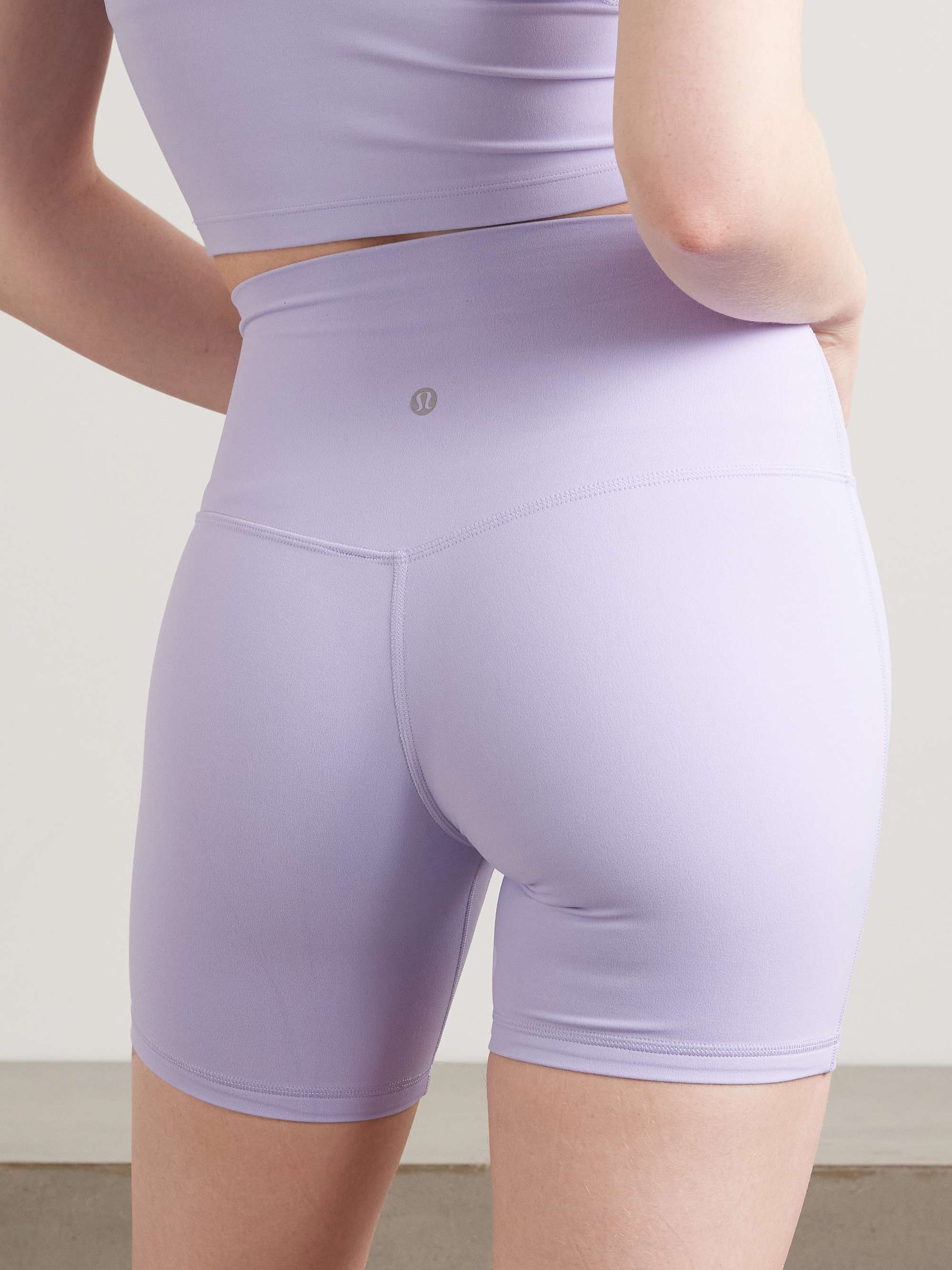 LULULEMON 