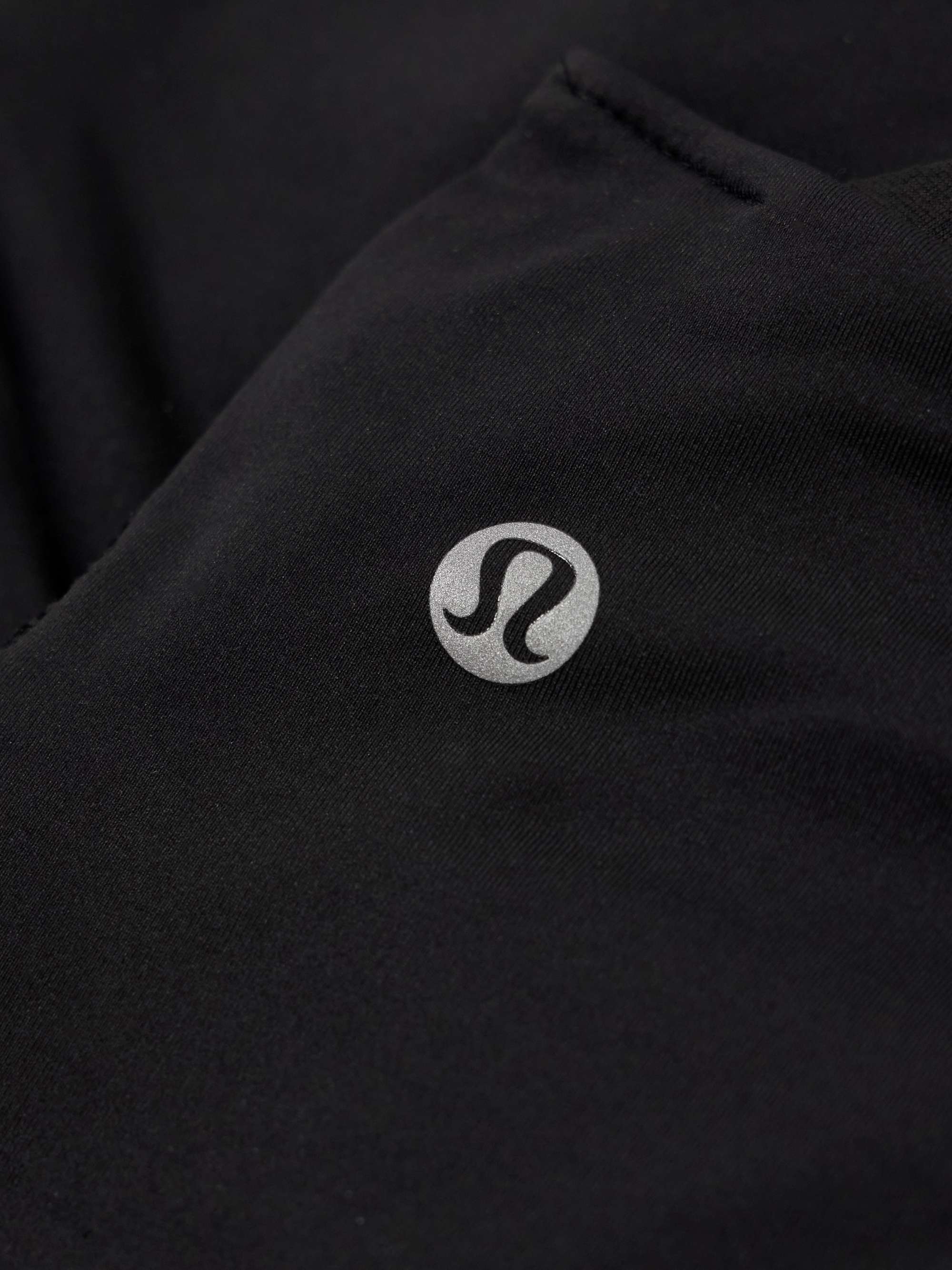 LULULEMON 
