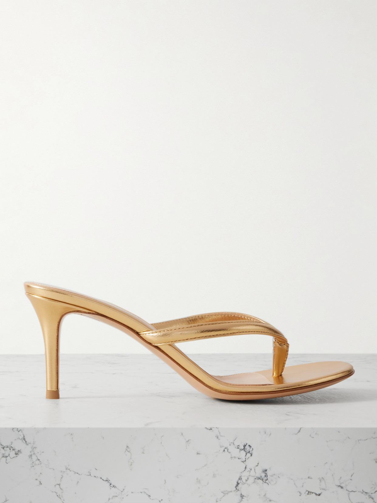 Gianvito Rossi Calypso 70 Metallic Leather Sandals In Gold