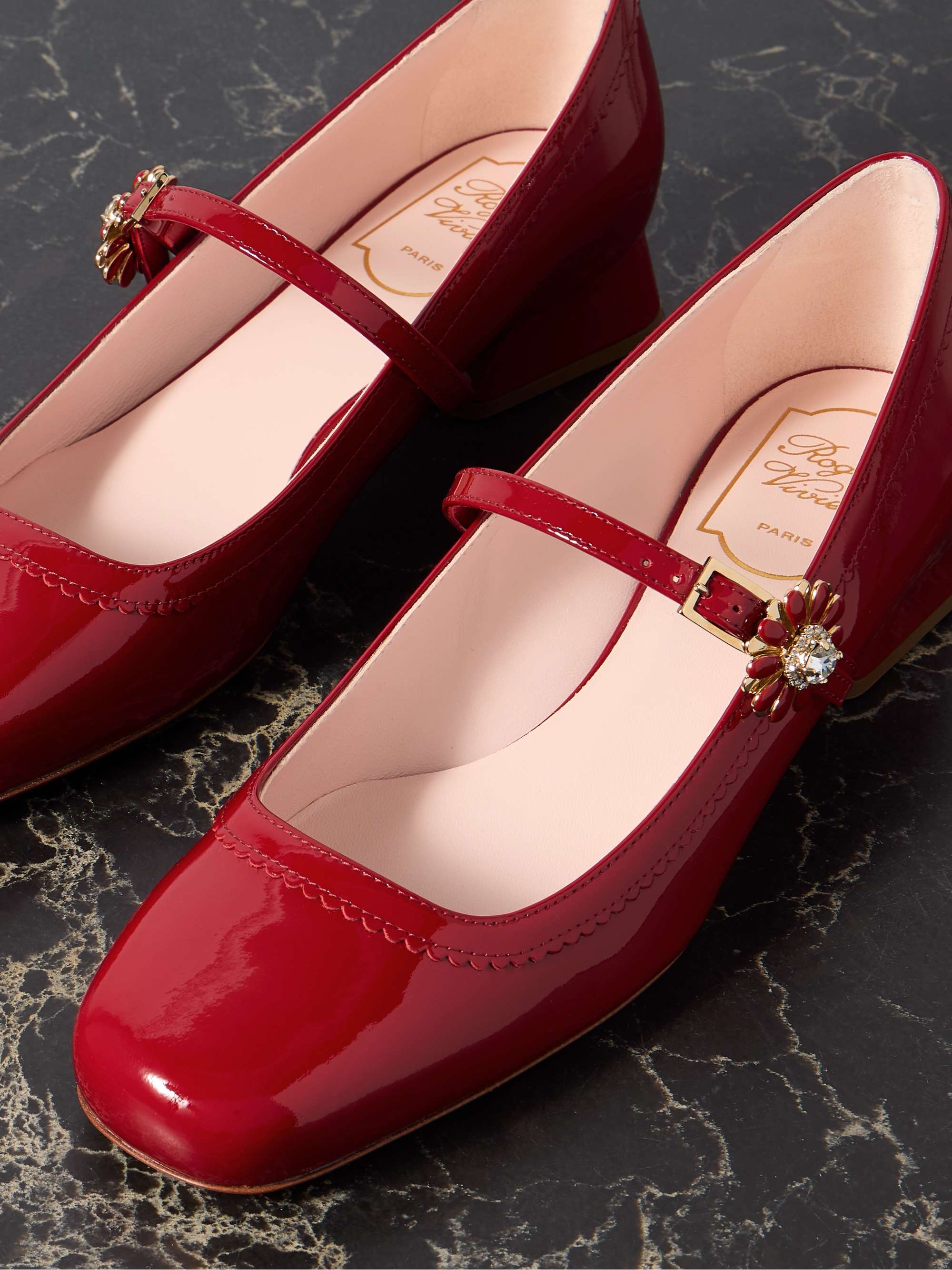 ROGER VIVIER 